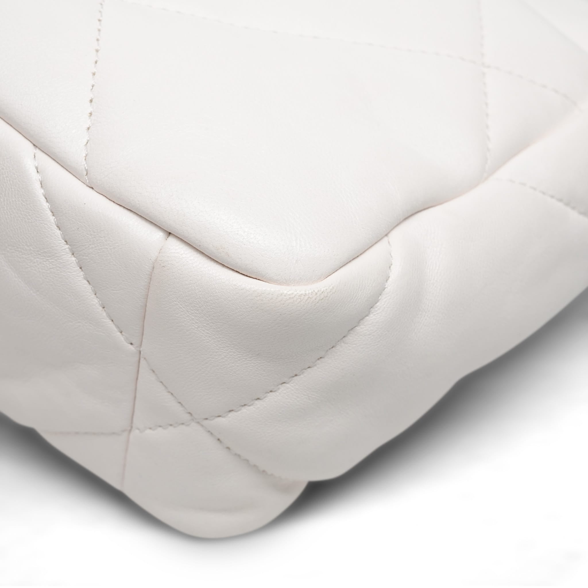 White Lambskin Quilted 19 Flap Small Mixed HW