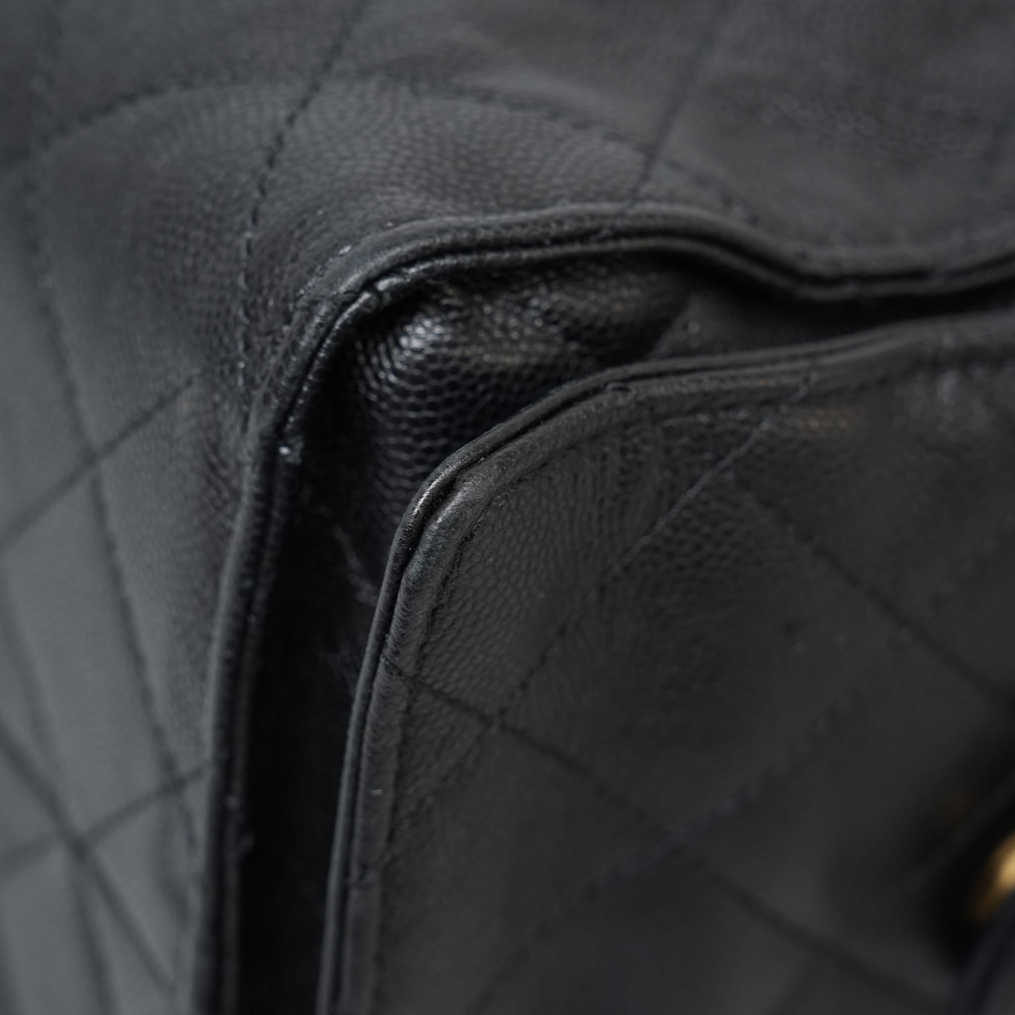 Product image 17 of 26: Black Caviar Quilted 25 Hobo Bag Medium Aged Gold Hardware