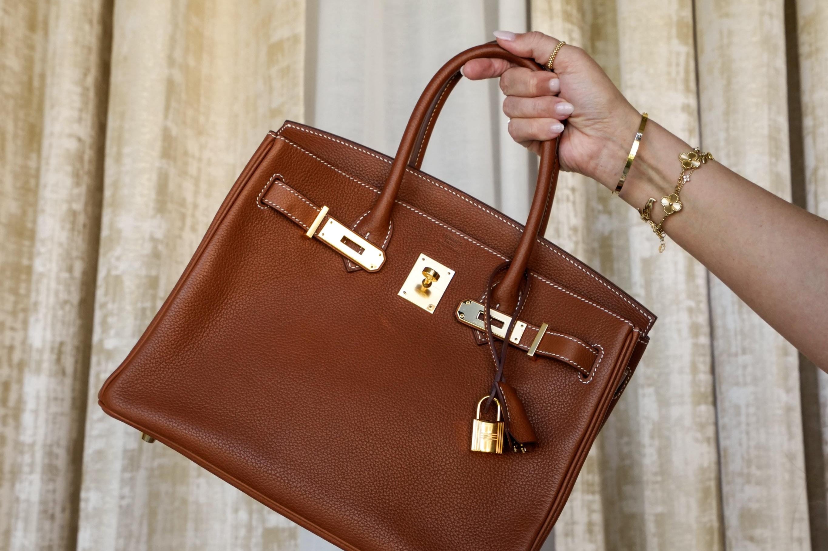 Product image 10 of 19: Birkin 30 Fauve Barenia Faubourg Gold Plated C Stamp