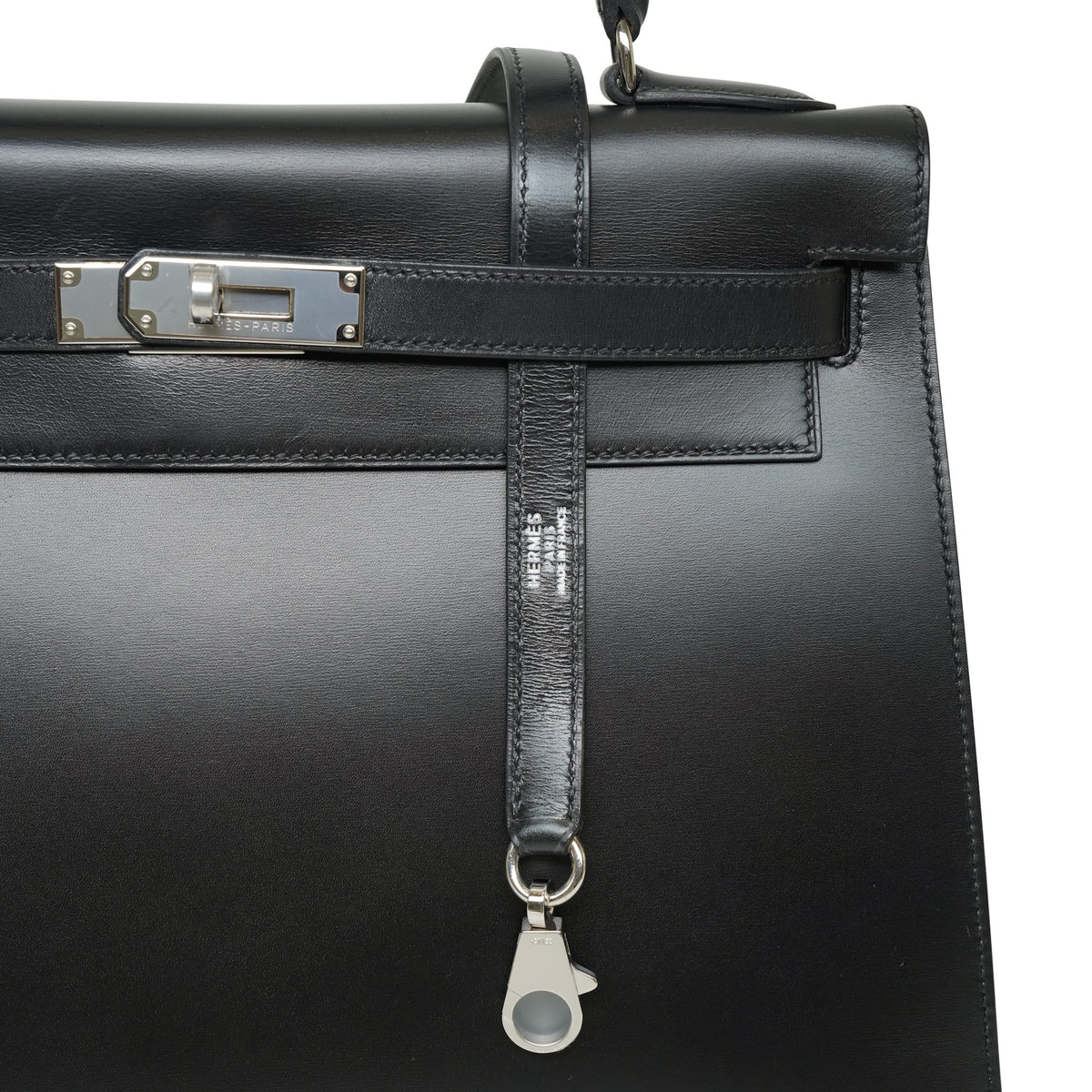 Kelly 32 Black Box Calfskin Palladium Plated C Square Stamp