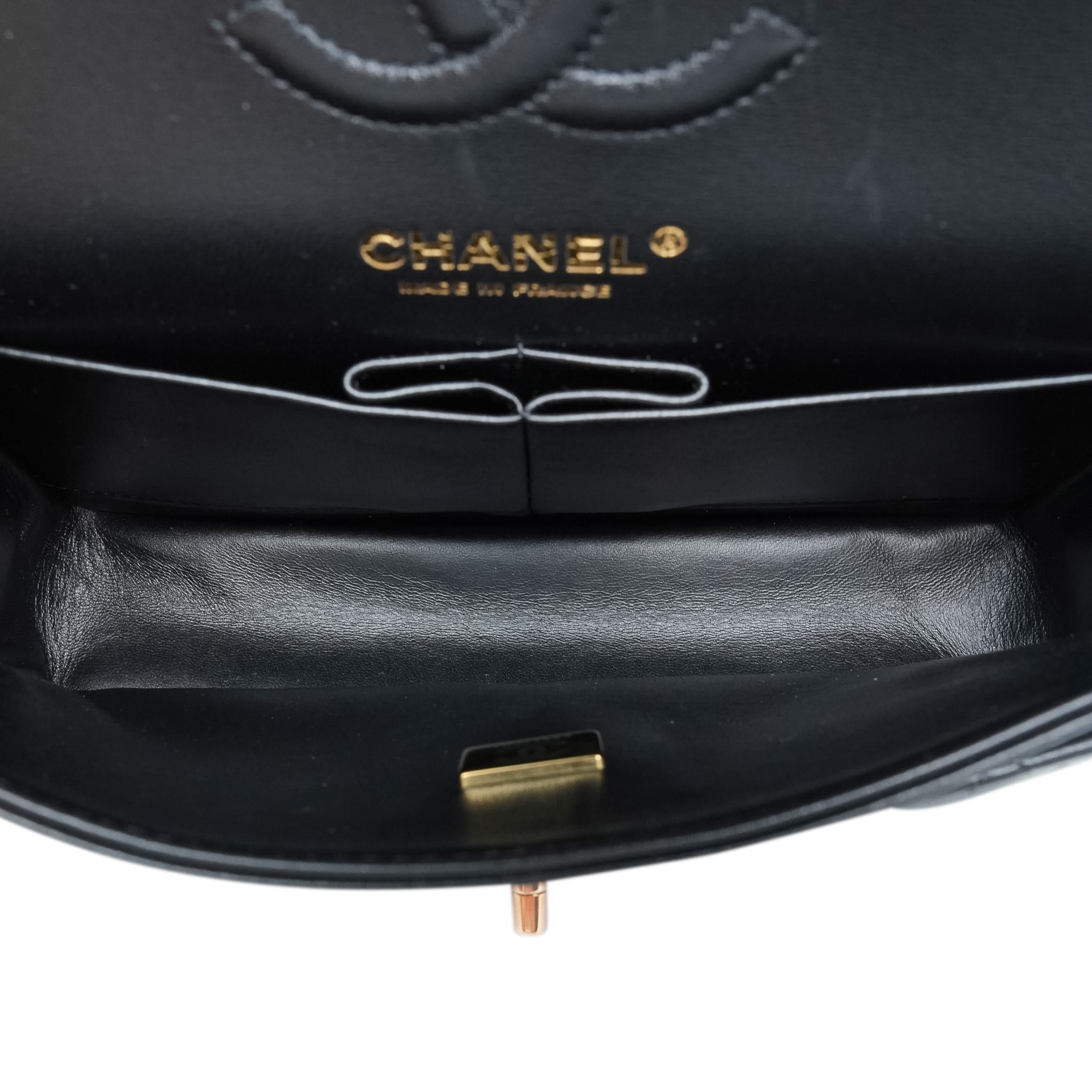 Product image 14 of 20: 21B Black Lambskin Quilted Classic Flap Small Rose Gold HW