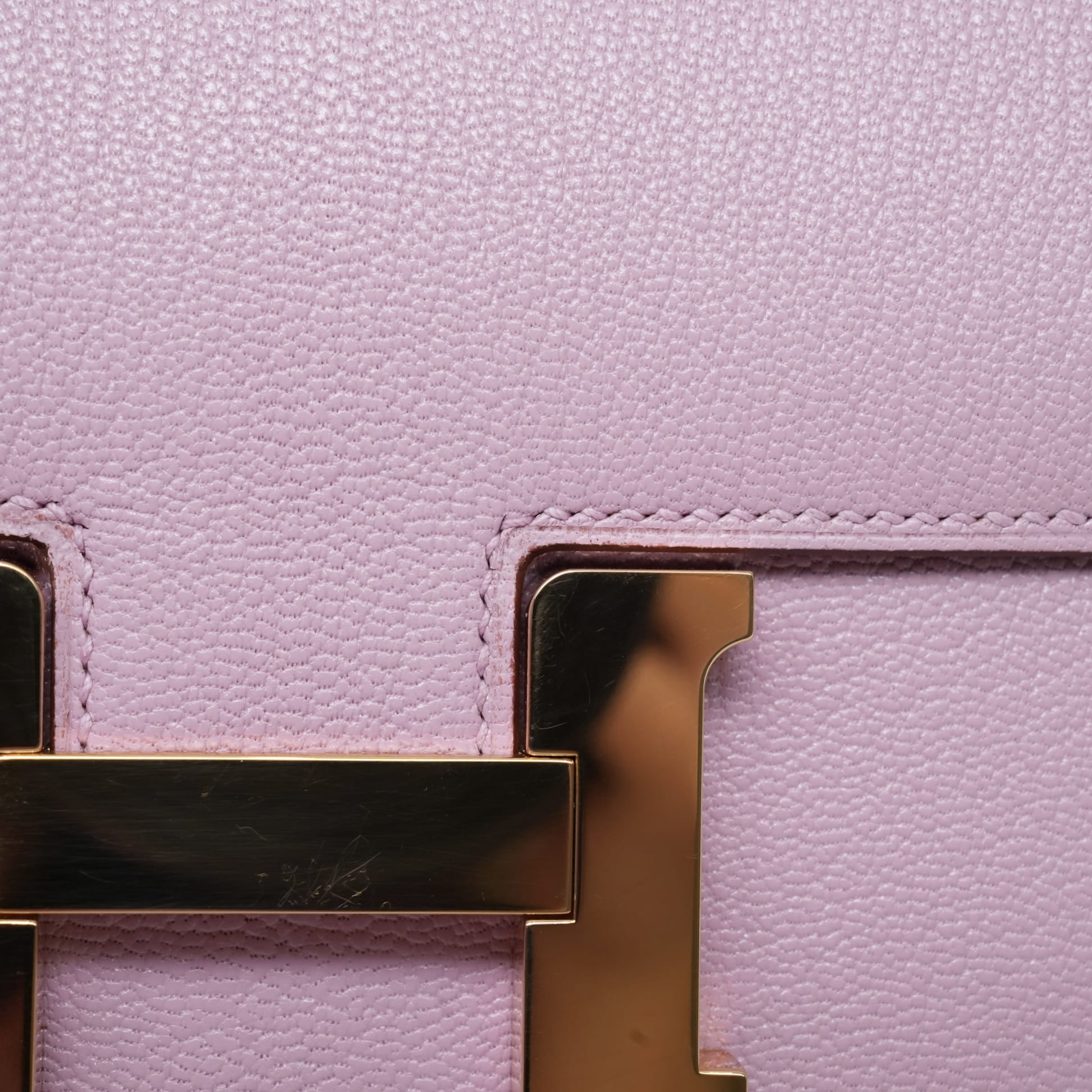 Constance 18 Mauve Sylvestre Chevre Rose Gold Plated U Stamp