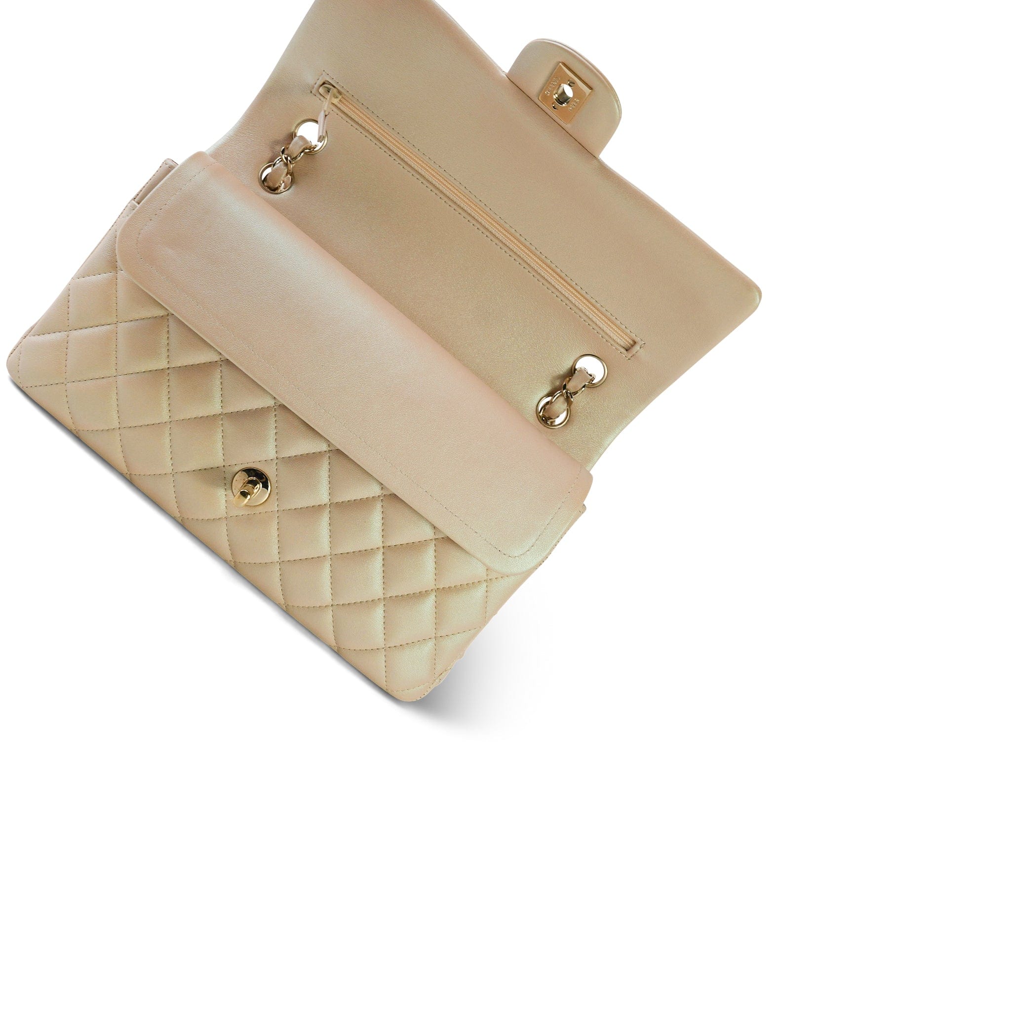 21S Pearly Beige Lambskin Quilted Classic Flap Medium Light Gold