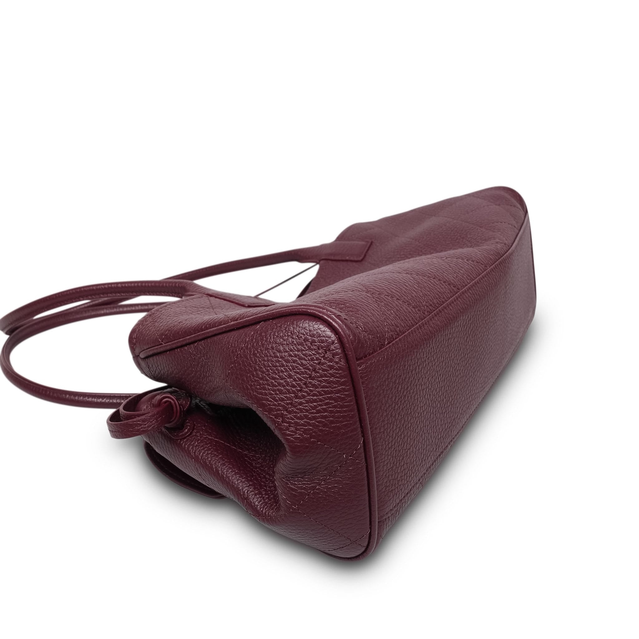 Product image 11 of 15: 26S Burgundy Grained Calfskin Quilted Urban Essentials Shopping Bag Small Gold Hardware