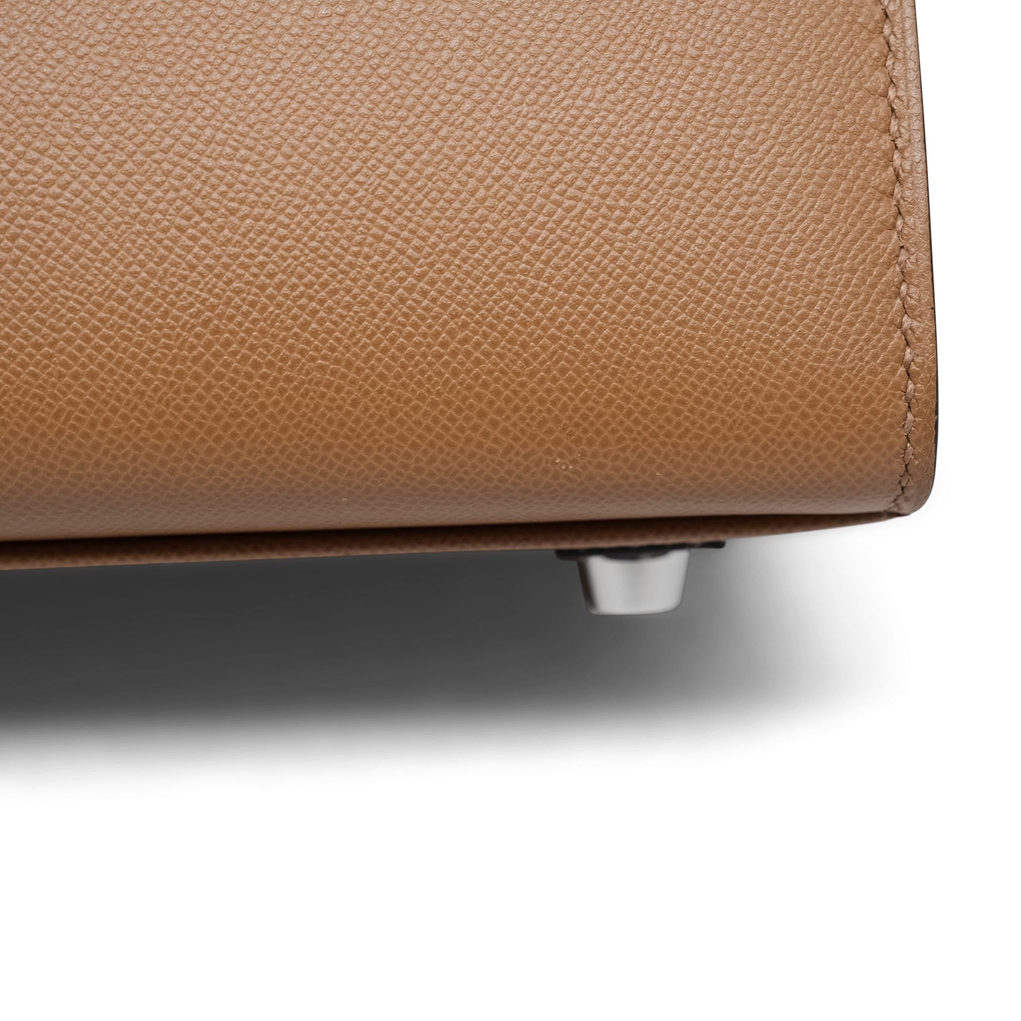 Product image 14 of 15: Birkin Sellier 25 Chai Veau Madame Palladium Plated U Stamp