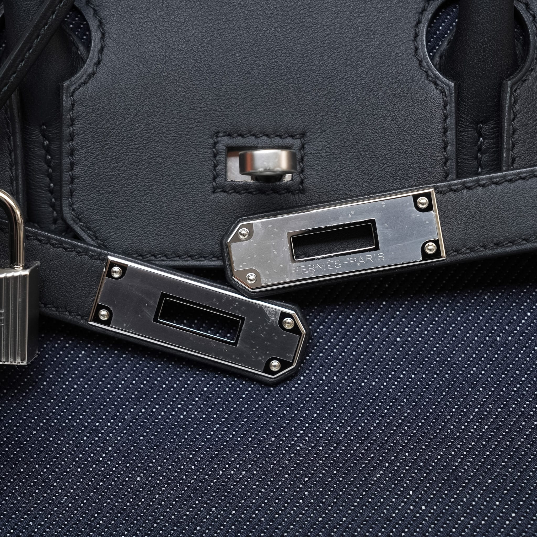 Product image 3 of 14: Shoulder Birkin 29 Bleu Indigo Jean Canvas/Noir Swift Palladium Plated K Stamp