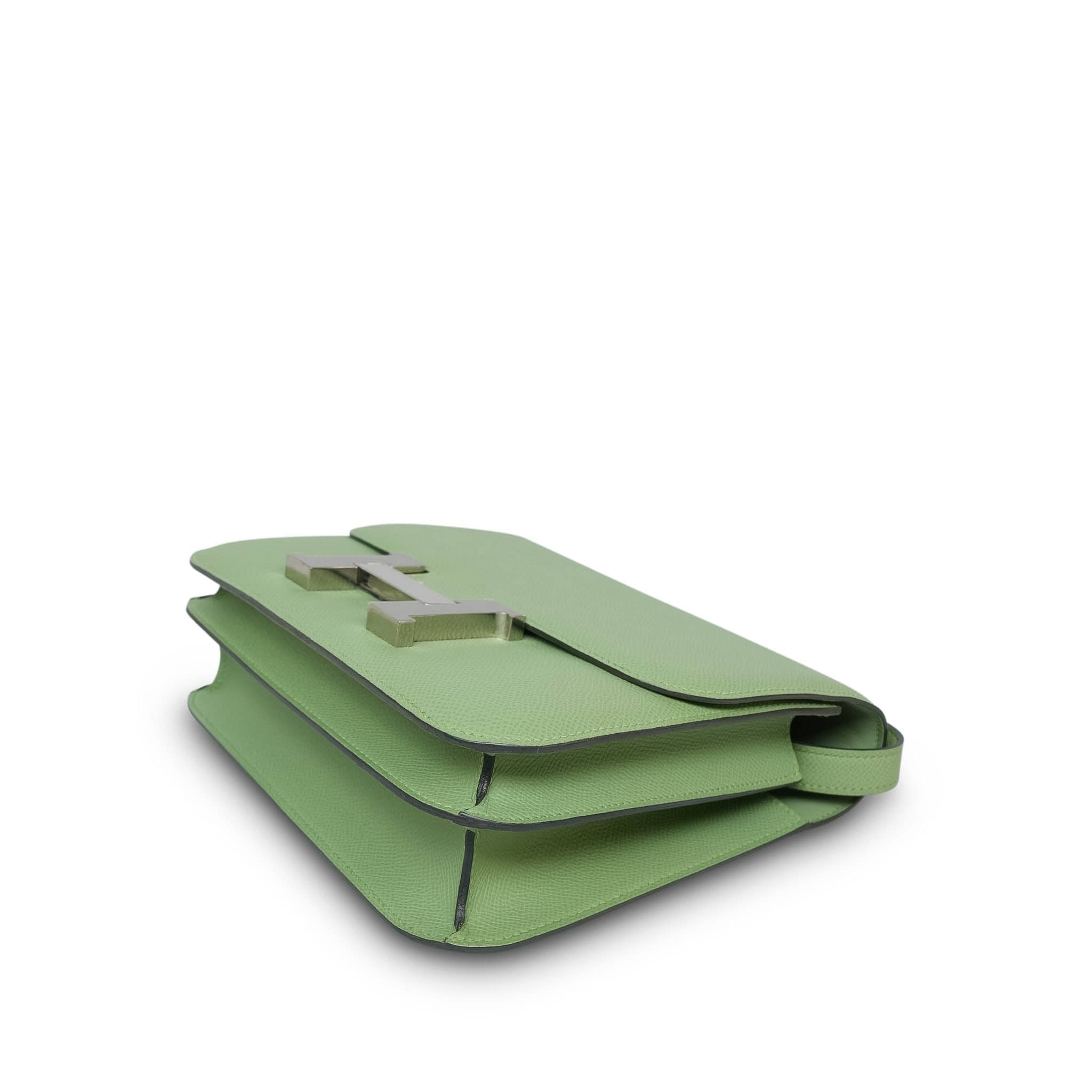 Product image 10 of 15: Constance 24 Vert Criquet Epsom Palladium Plated Y Stamp
