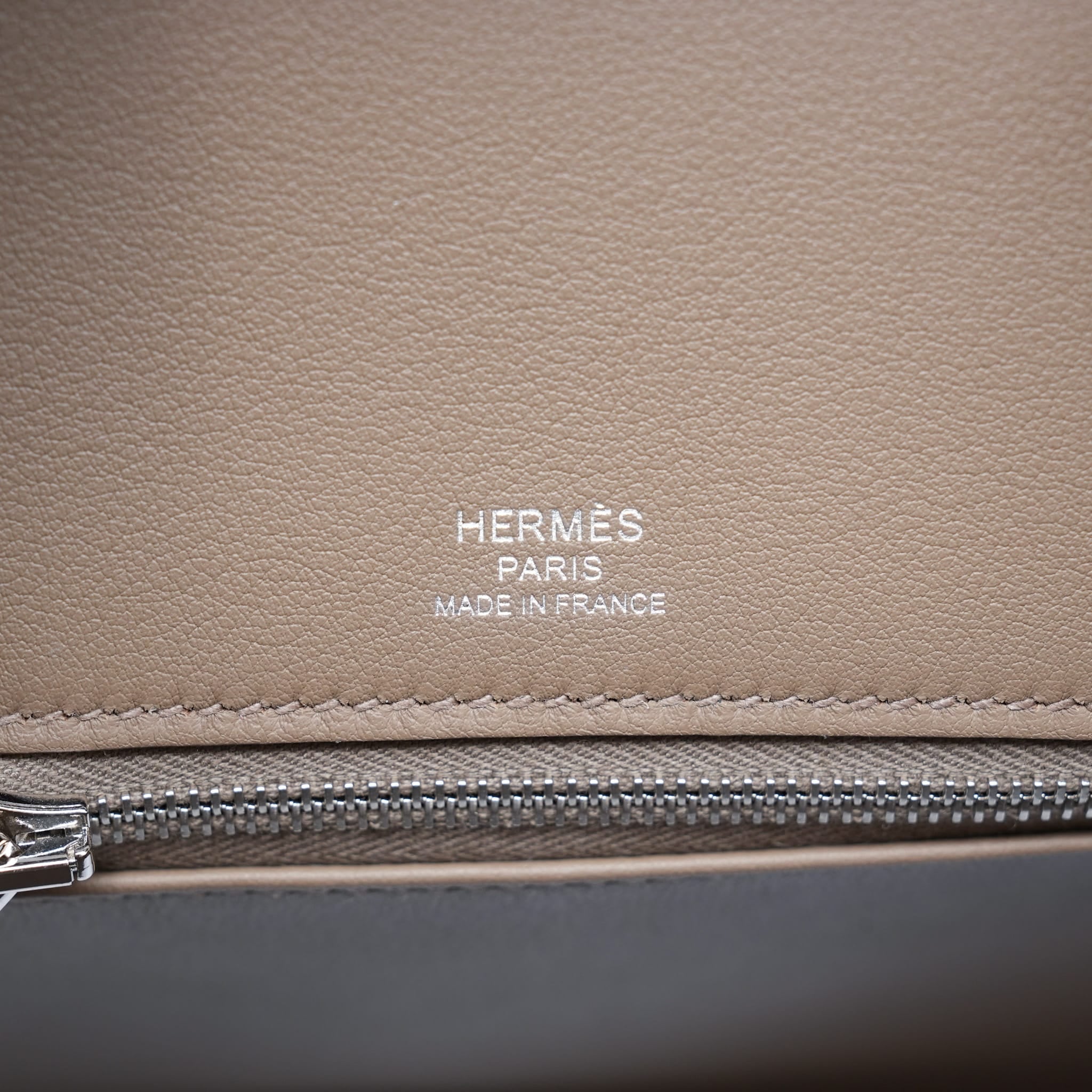 Product image 18 of 18: Birkin 25 Gris Caillou/Etoupe Grizzly/Swift Palladium Plated B Stamp