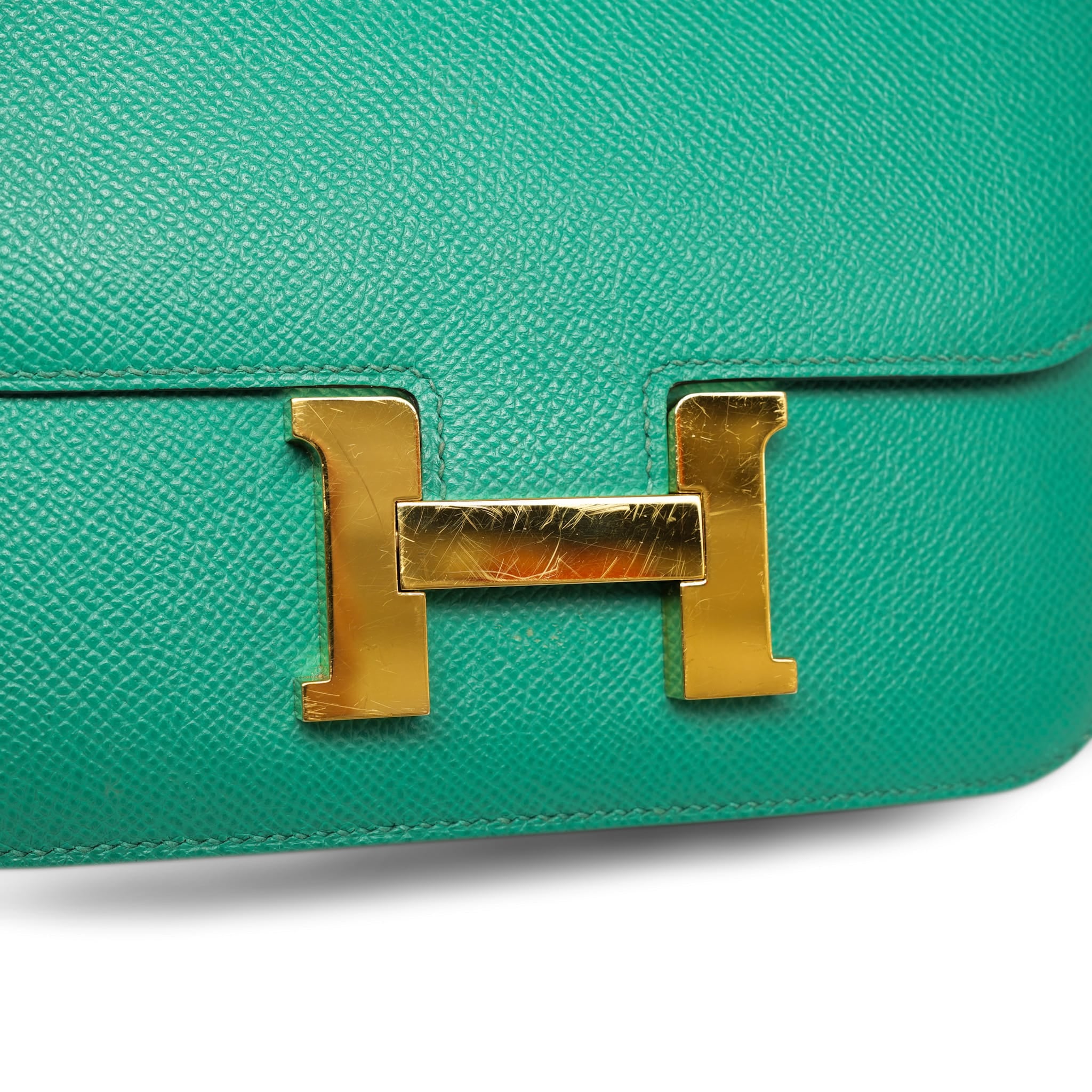 Product image 27 of 29: Constance 18 Vert Jade Epsom Gold Plated B Stamp
