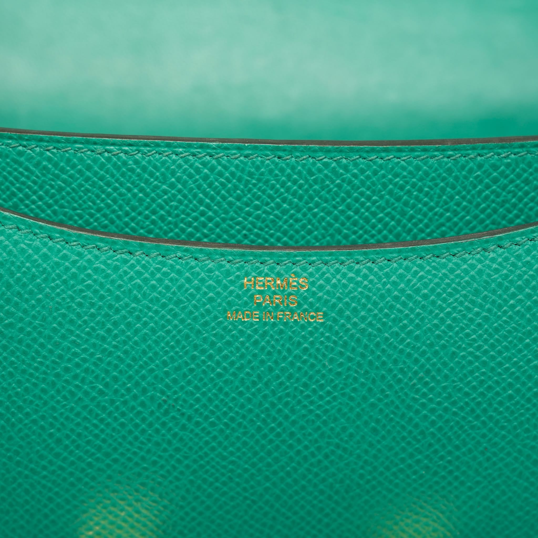 Product image 3 of 29: Constance 18 Vert Jade Epsom Gold Plated B Stamp