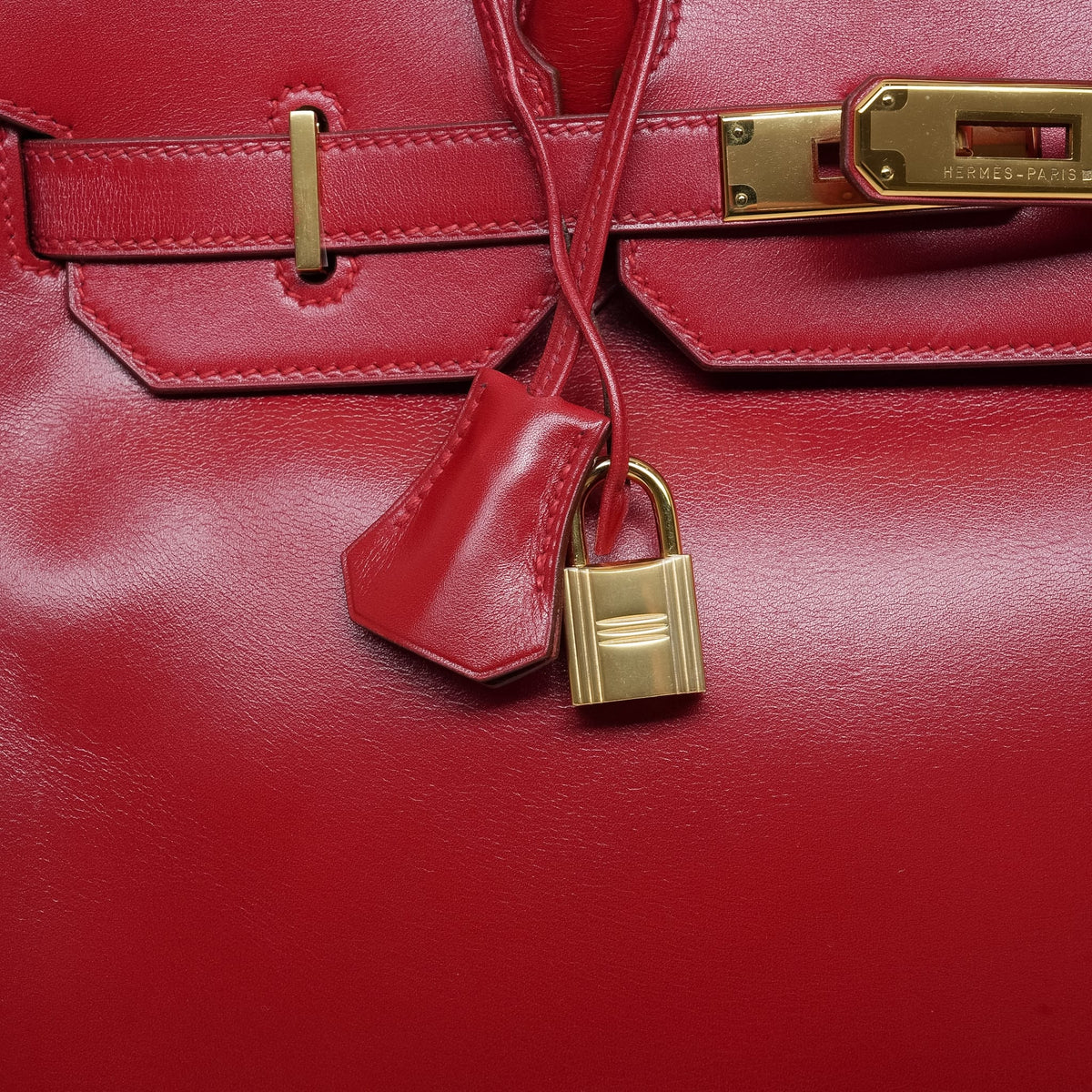 HAC 32 Rouge Vif Box Calfskin Gold Plated Z Circle Stamp