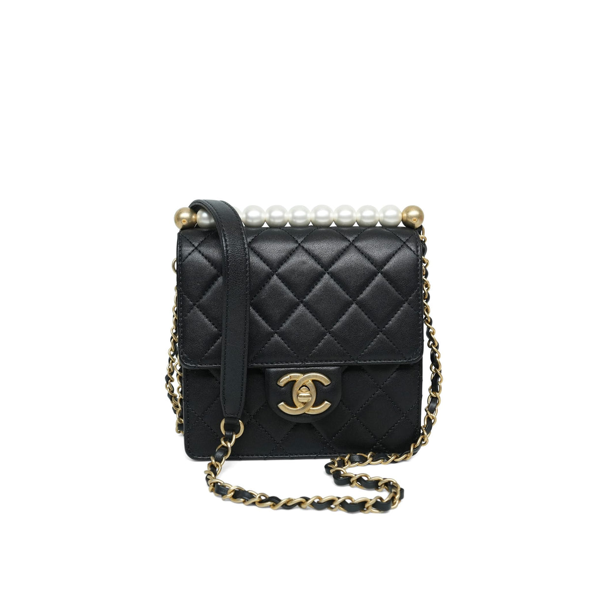 19S Black Lambskin Quilted Chic Pearls Flap Bag AGHW