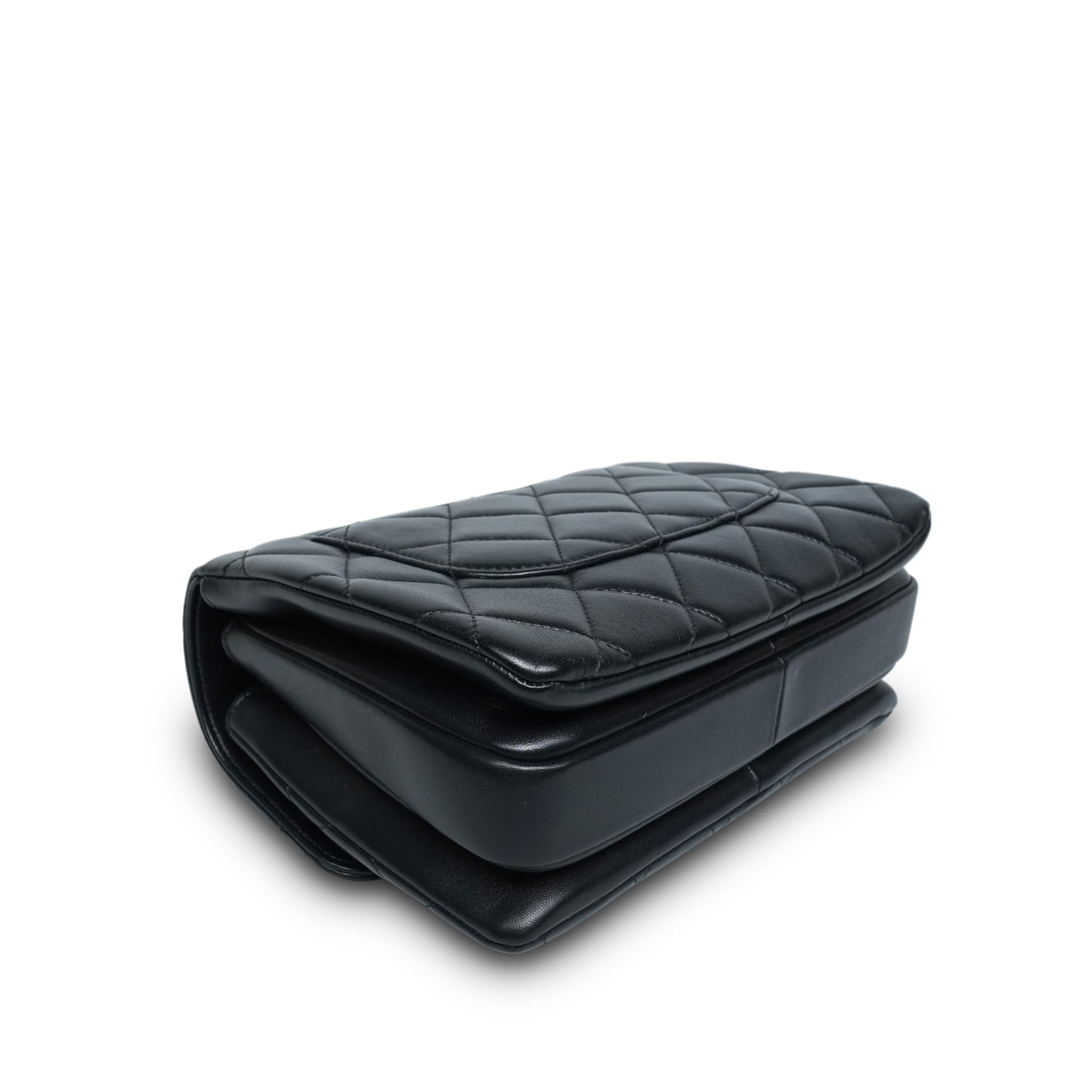 Product image 17 of 28: Black Lambskin Quilted Small Trendy CC LGHW