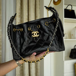 Product image 10 of 17: Black Calfskin Quilted 25 Hobo Bag Mini MHW