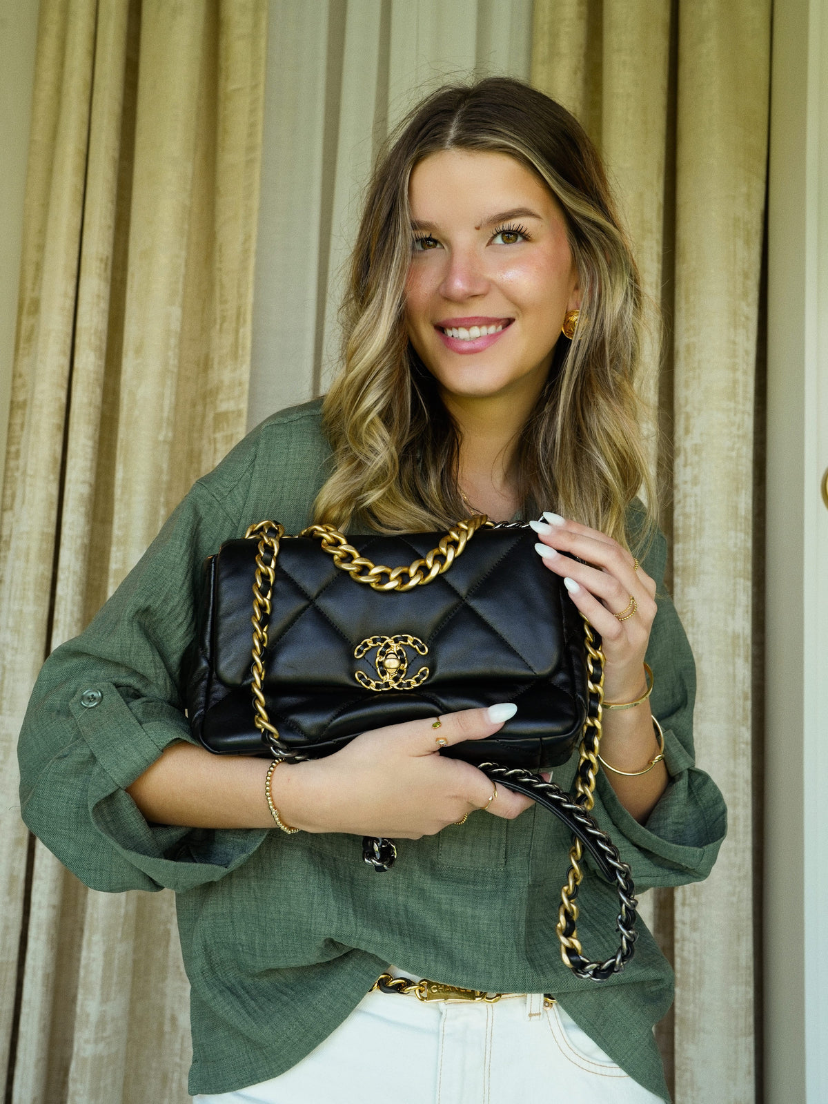 22C Black Lambskin Quilted Small 19 Flap Mixed Hardware