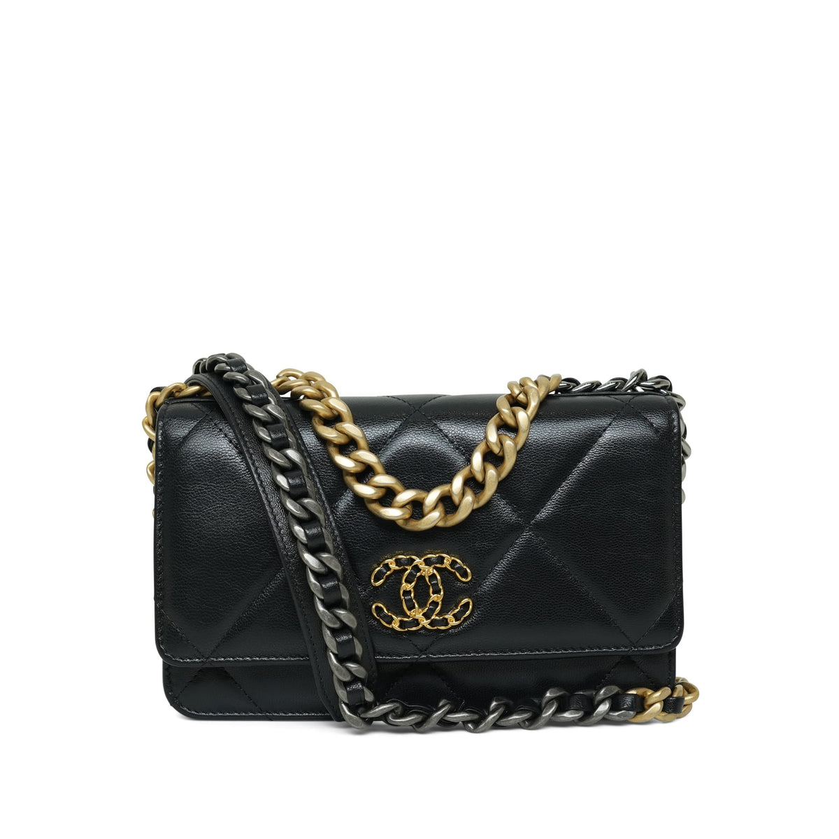 Black Lambskin Quilted 19 Wallet On Chain WOC Mixed Hardware