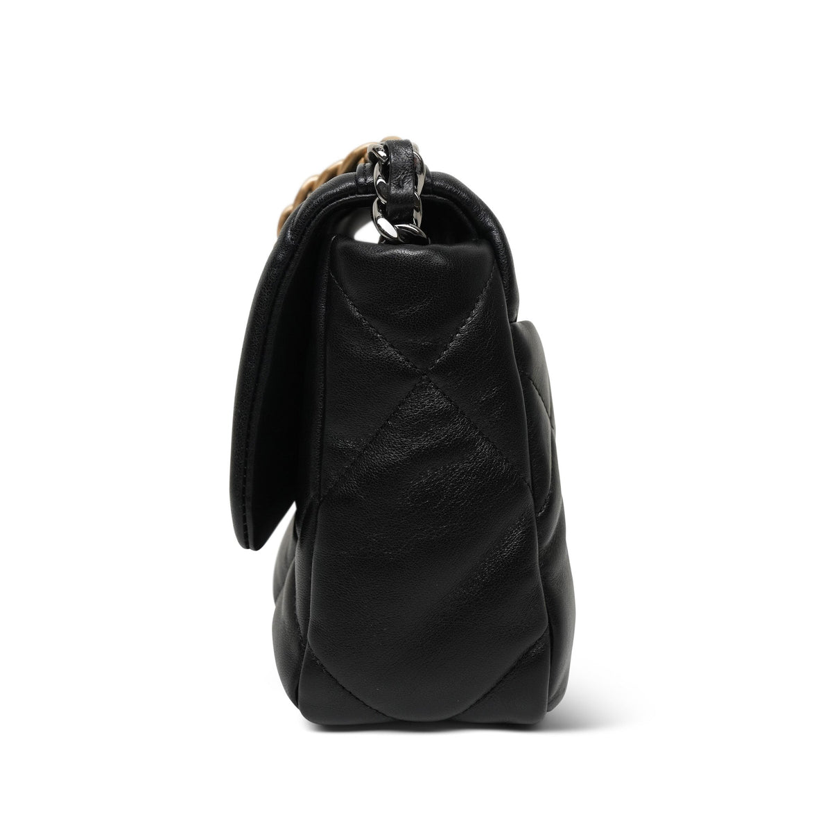 22A Black Lambskin Quilted Small 19 Flap MHW