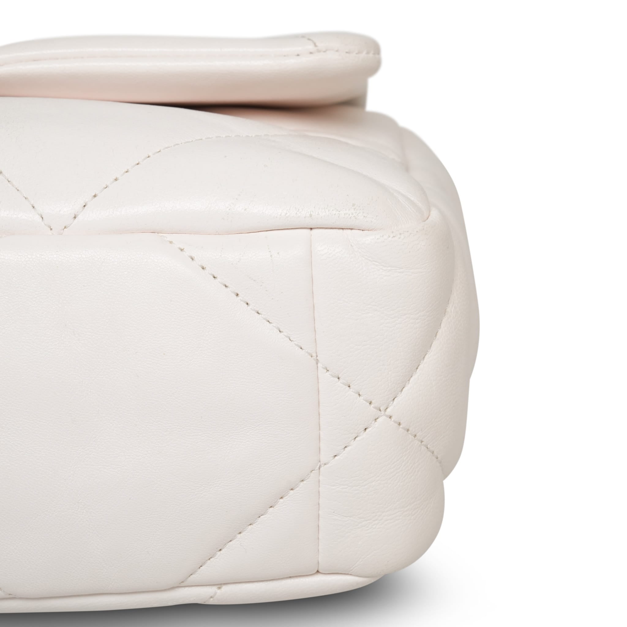 White Lambskin Quilted 19 Flap Small Mixed HW
