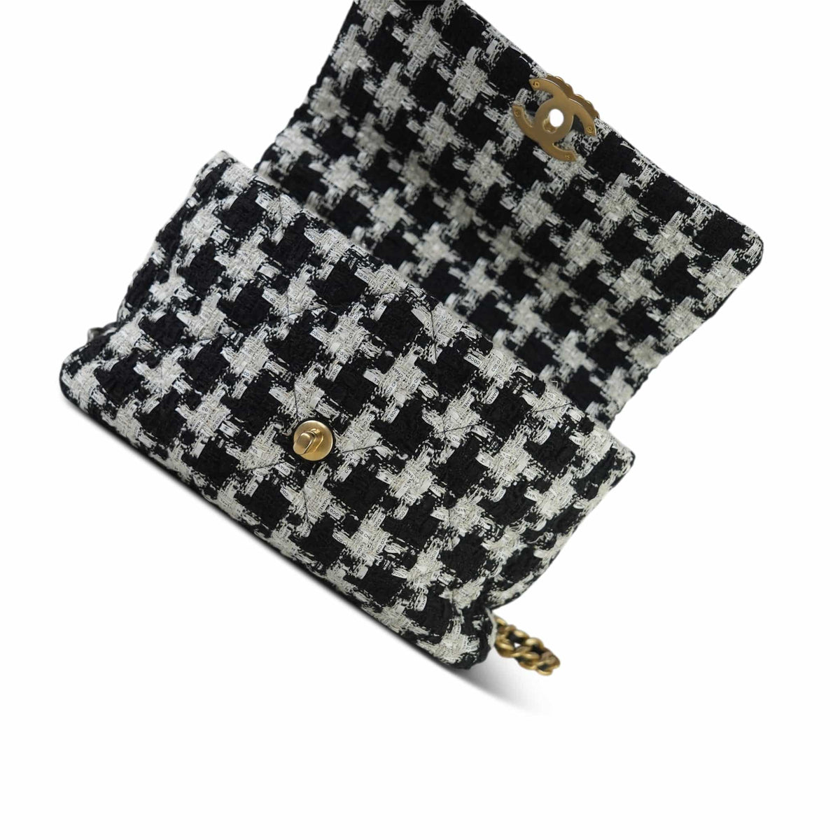 Black White Ecru Houndstooth Tweed Quilted Large 19 Flap MHW