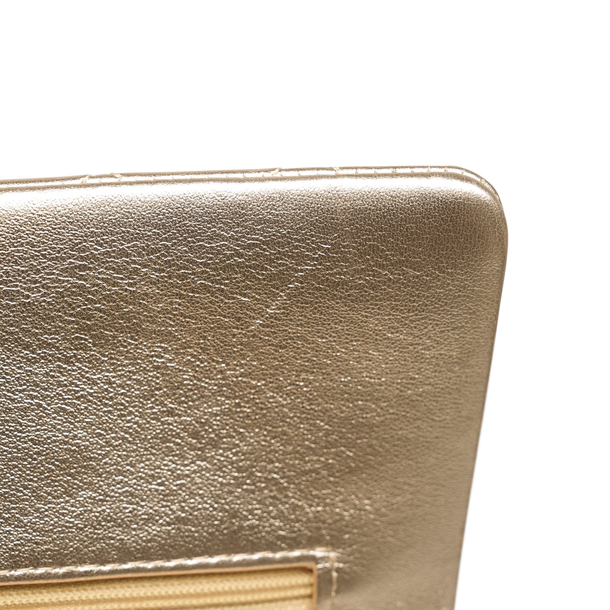 Product image 23 of 23: Light Gold Metallic Lambskin Quilted Classic Flap Medium So Black Hardware