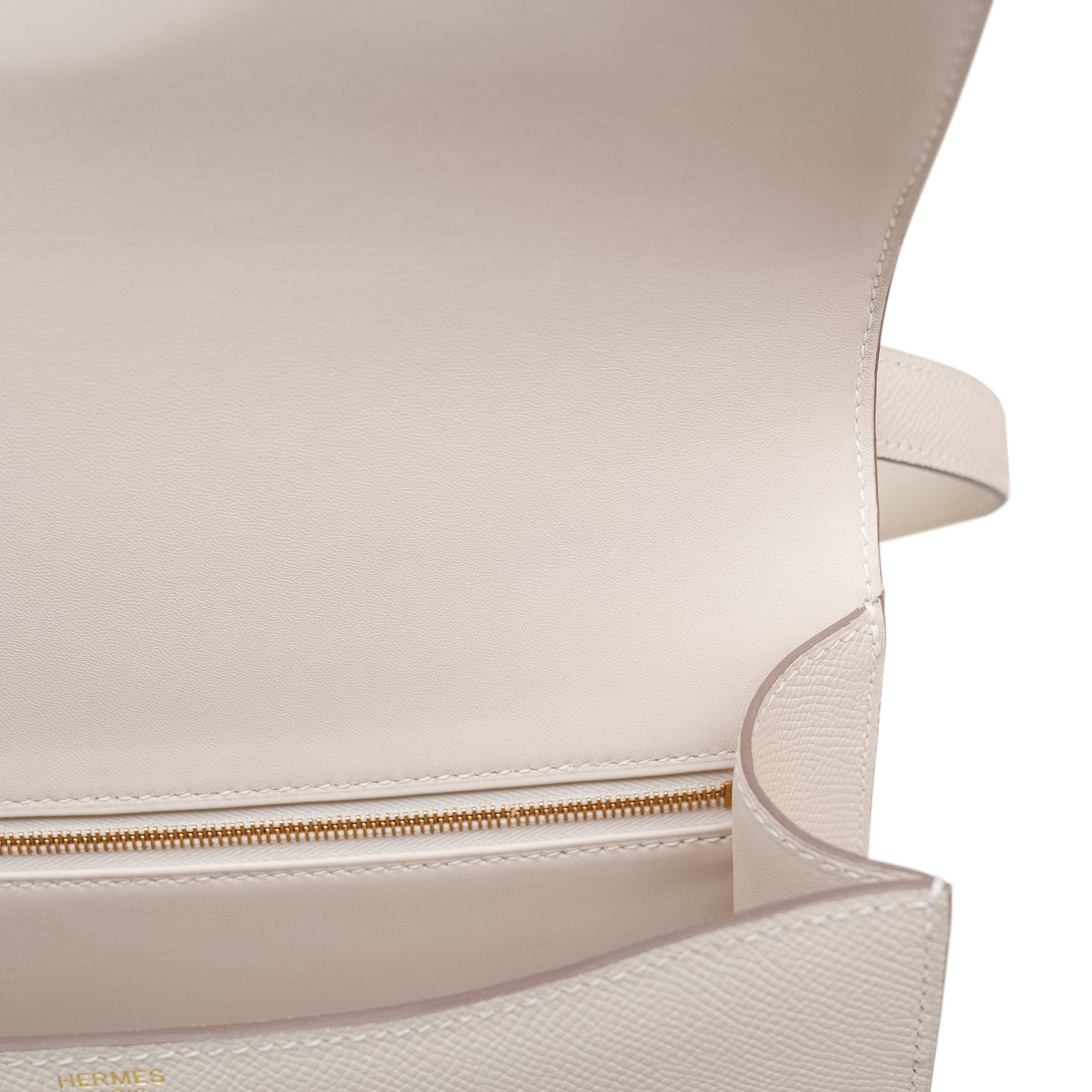 Product image 14 of 15: Constance 24 Craie Epsom Gold Plated W Stamp