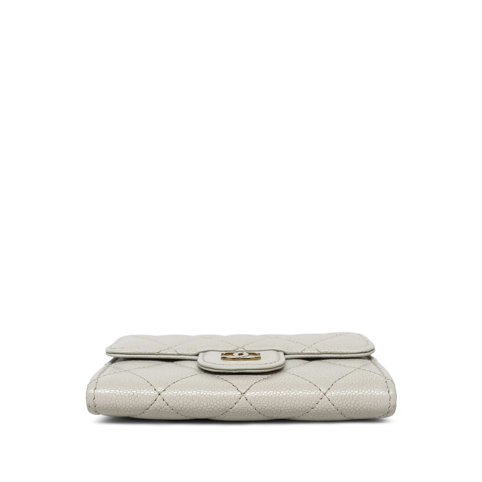 Product image 6 of 17: Light Grey Caviar Quilted Classic Flap Card Holder LGHW