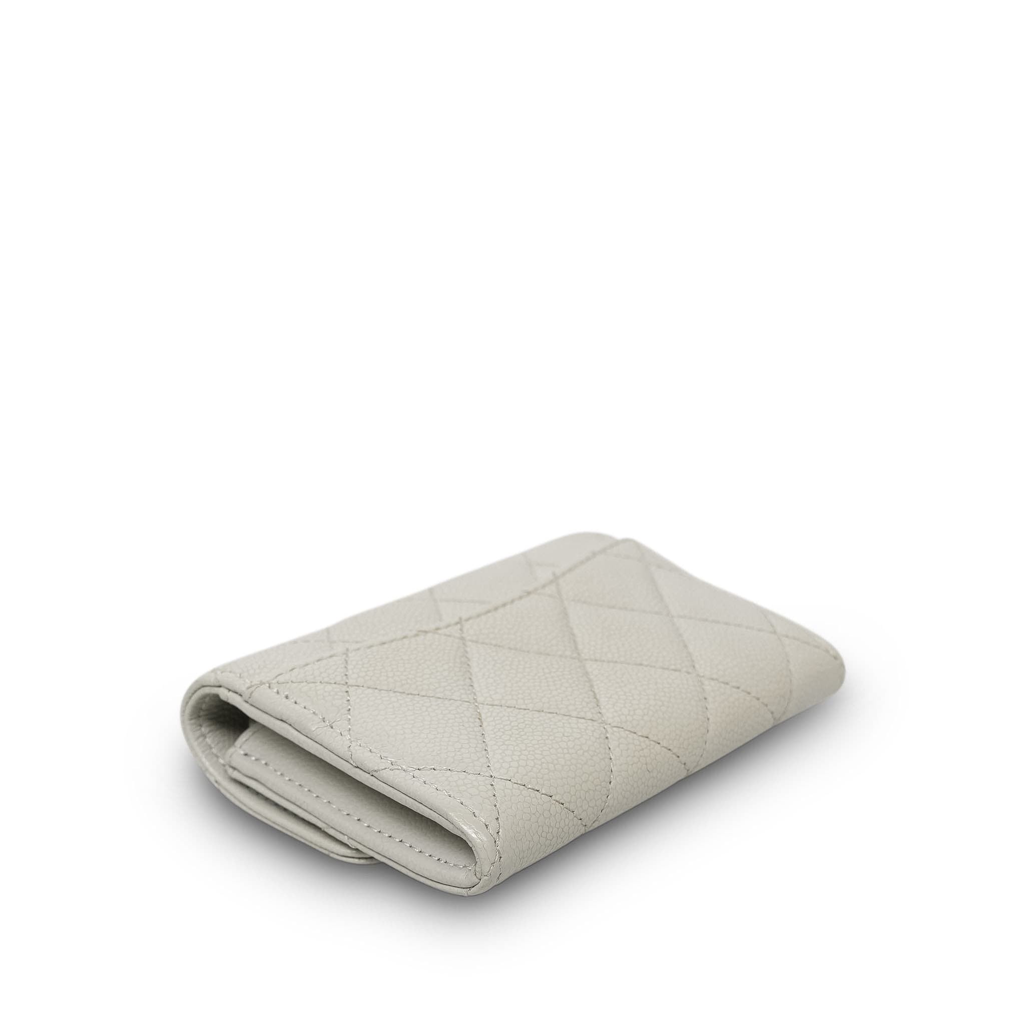 Product image 10 of 17: Light Grey Caviar Quilted Classic Flap Card Holder LGHW
