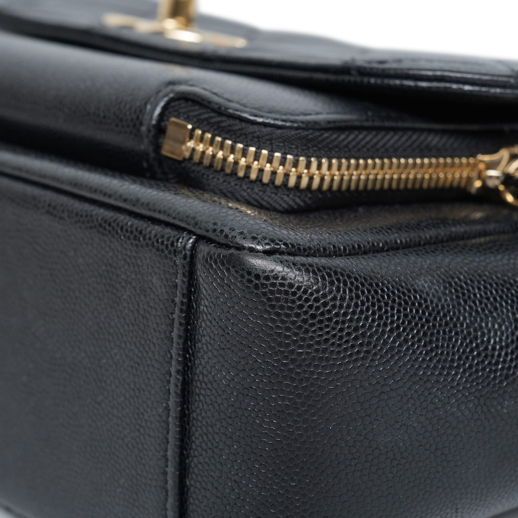 Product image 13 of 19: Black Caviar Quilted Business Affinity Flap Medium Light Gold Hardware