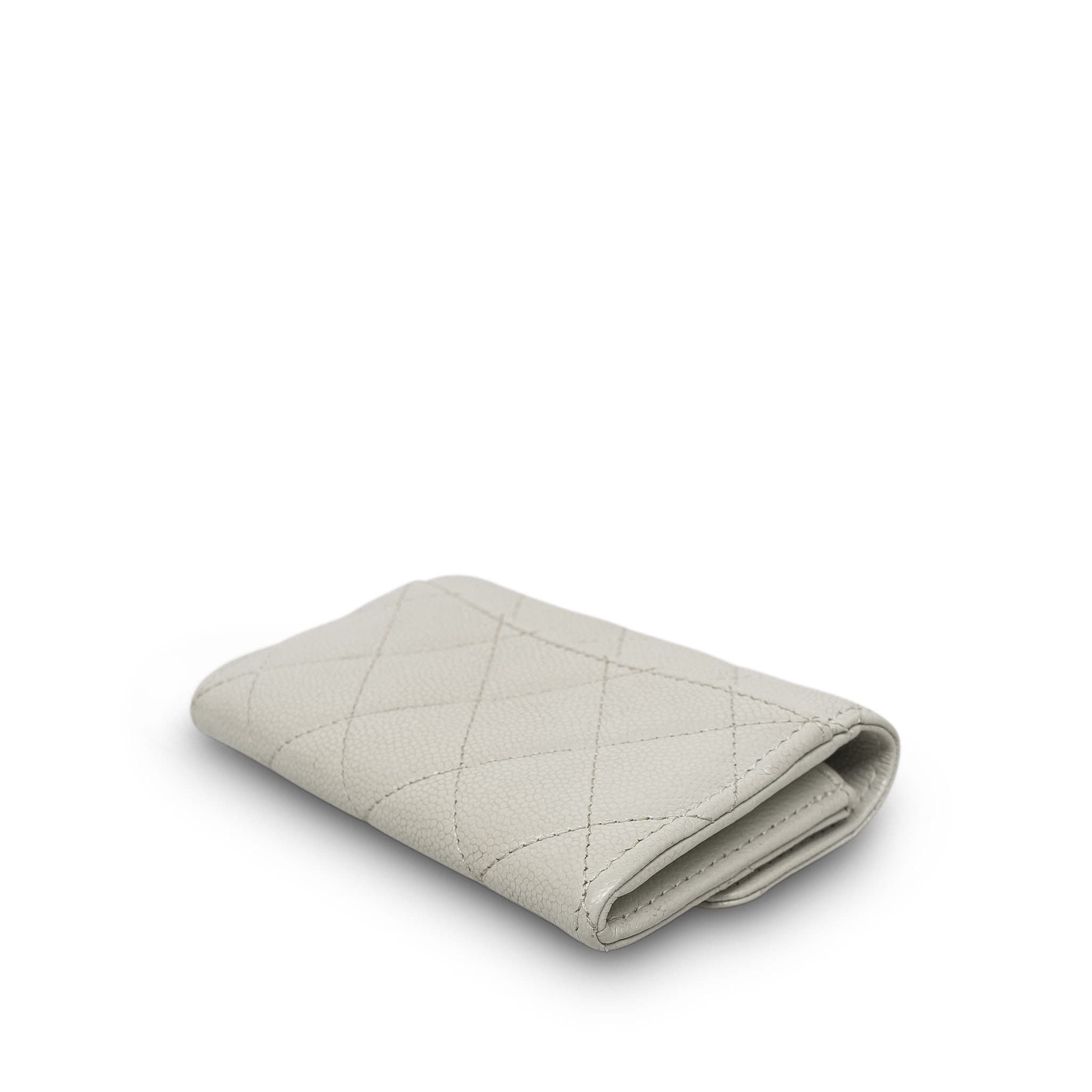Product image 11 of 17: Light Grey Caviar Quilted Classic Flap Card Holder LGHW