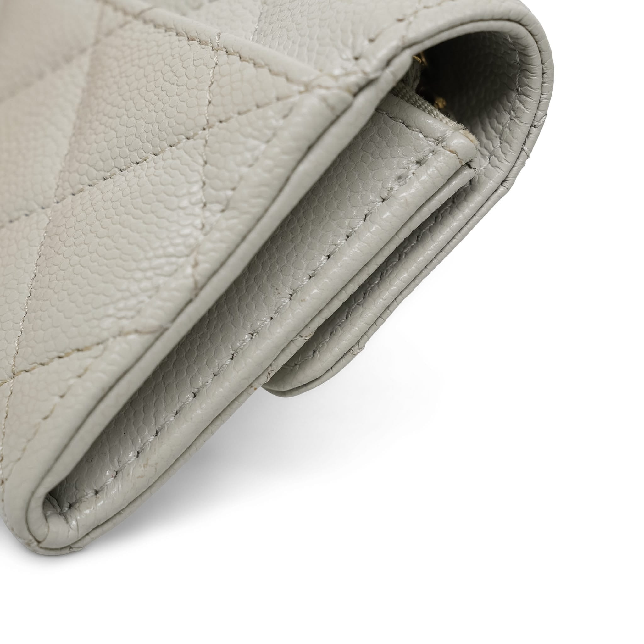 Product image 12 of 17: Light Grey Caviar Quilted Classic Flap Card Holder LGHW