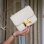 Product image 10 of 18: Constance 18 Nata Chevre Mysore Gold Plated U Stamp