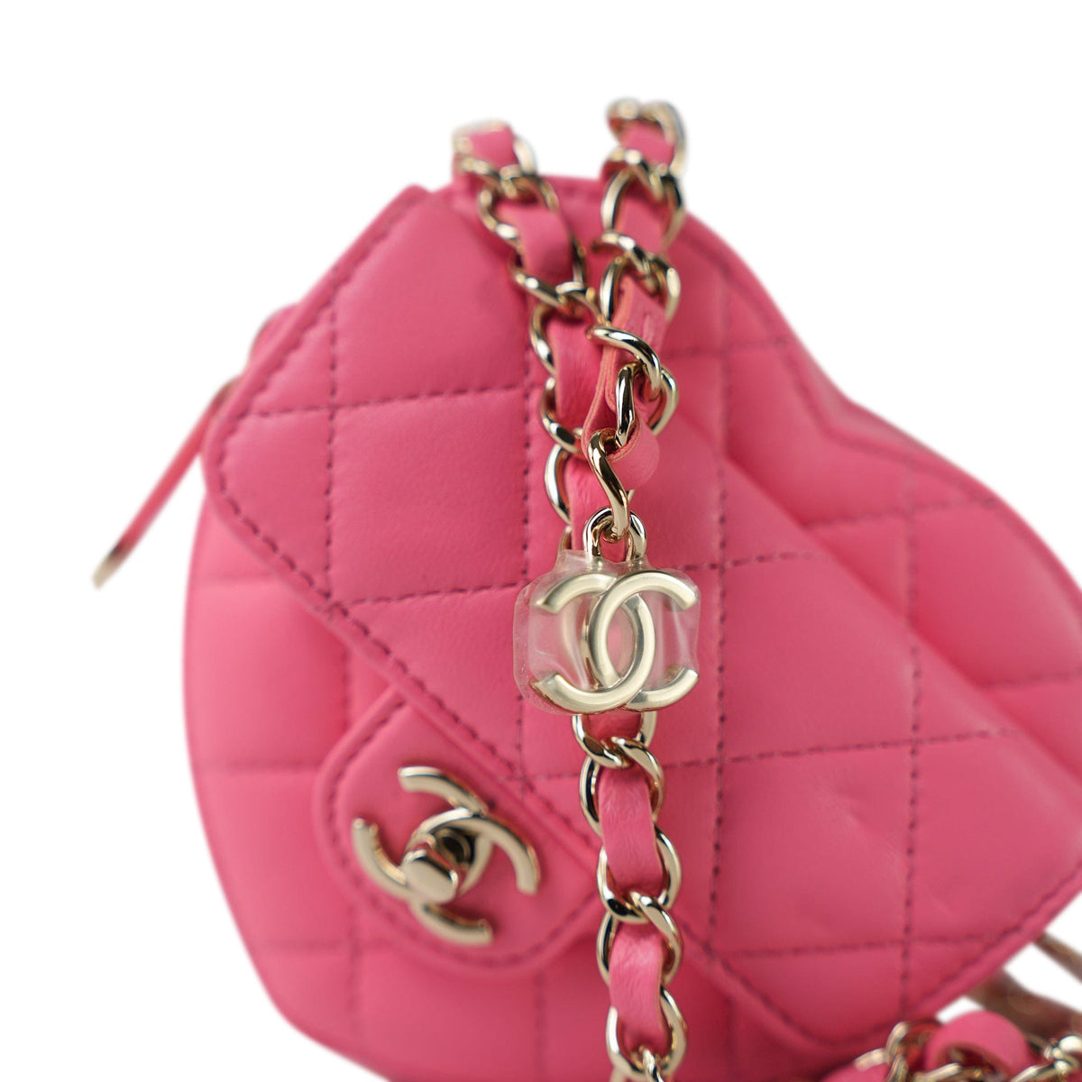 22S CC In Love Heart Zipped Pink Lambskin Quilted Belt Bag LGHW