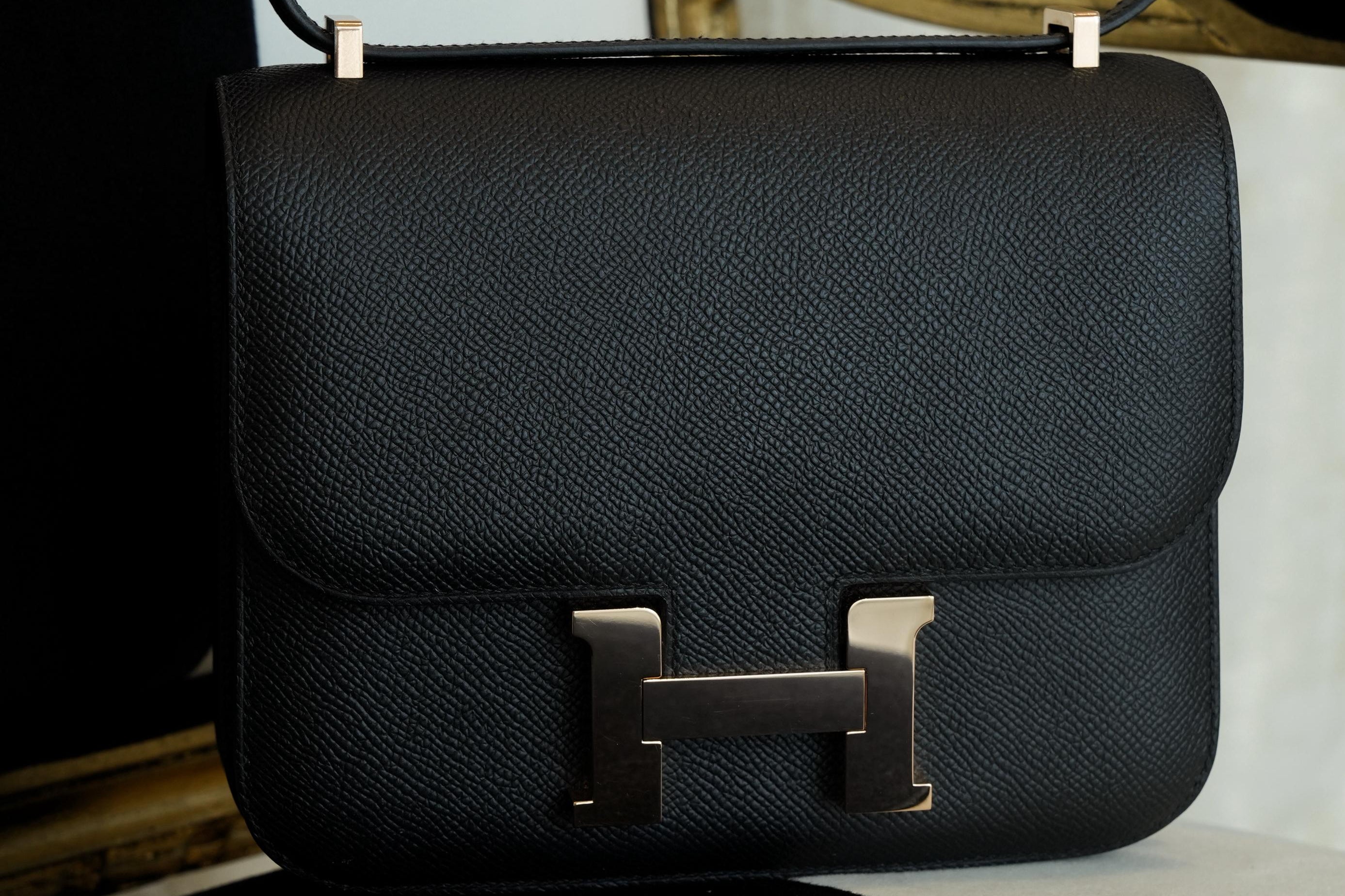 Product image 14 of 17: Constance 18 Black Epsom Rose Gold Plated K Stamp