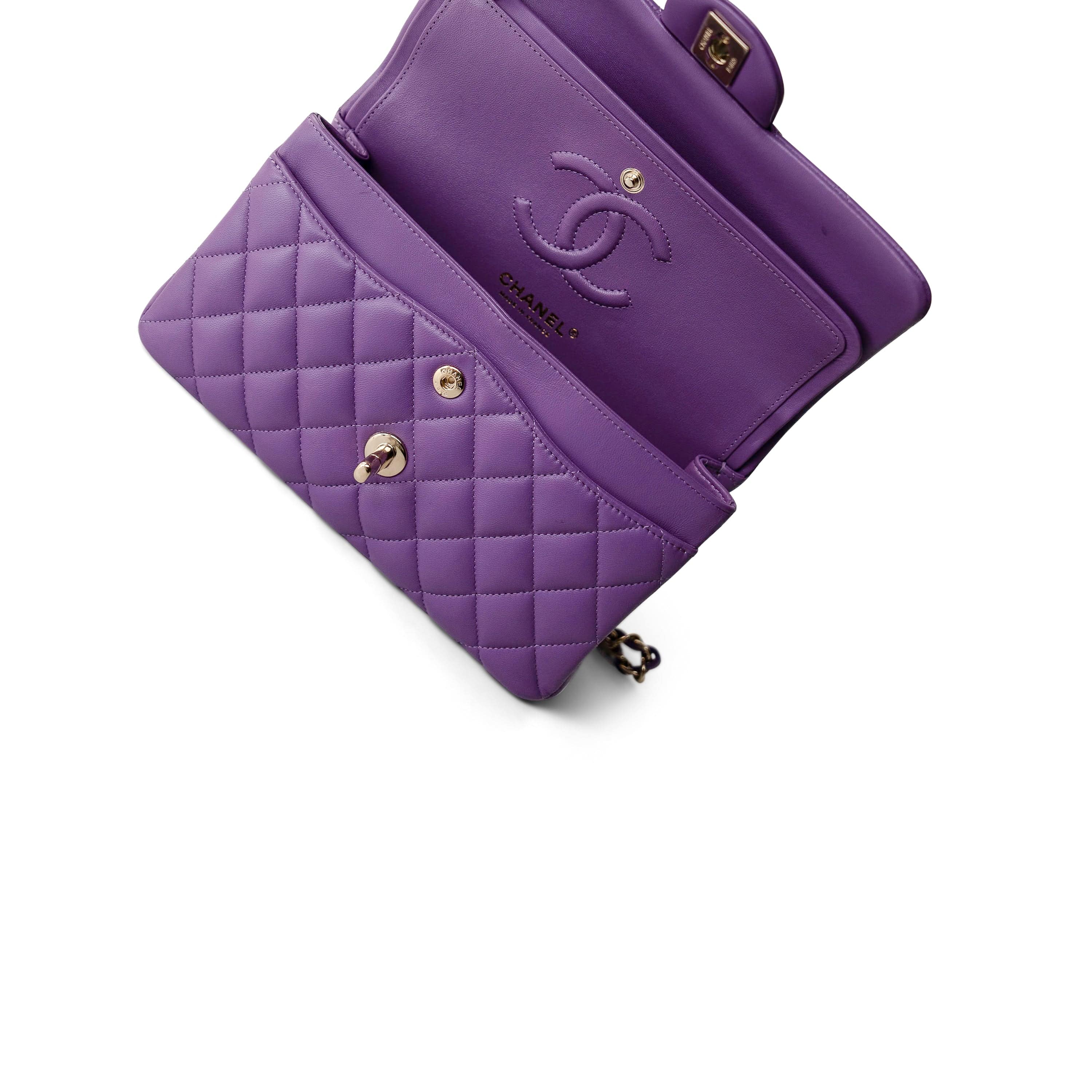 22P Purple Lambskin Quilted Classic Flap Small LGHW – REDELUXE