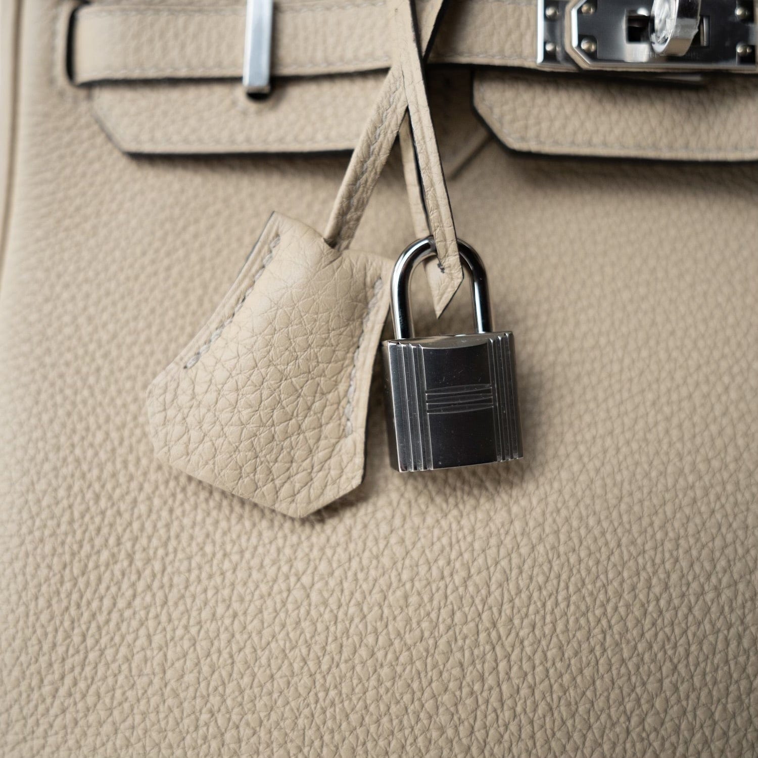 Birkin 25 Trench Togo / Rose Texas Palladium Plated U Stamp – REDELUXE