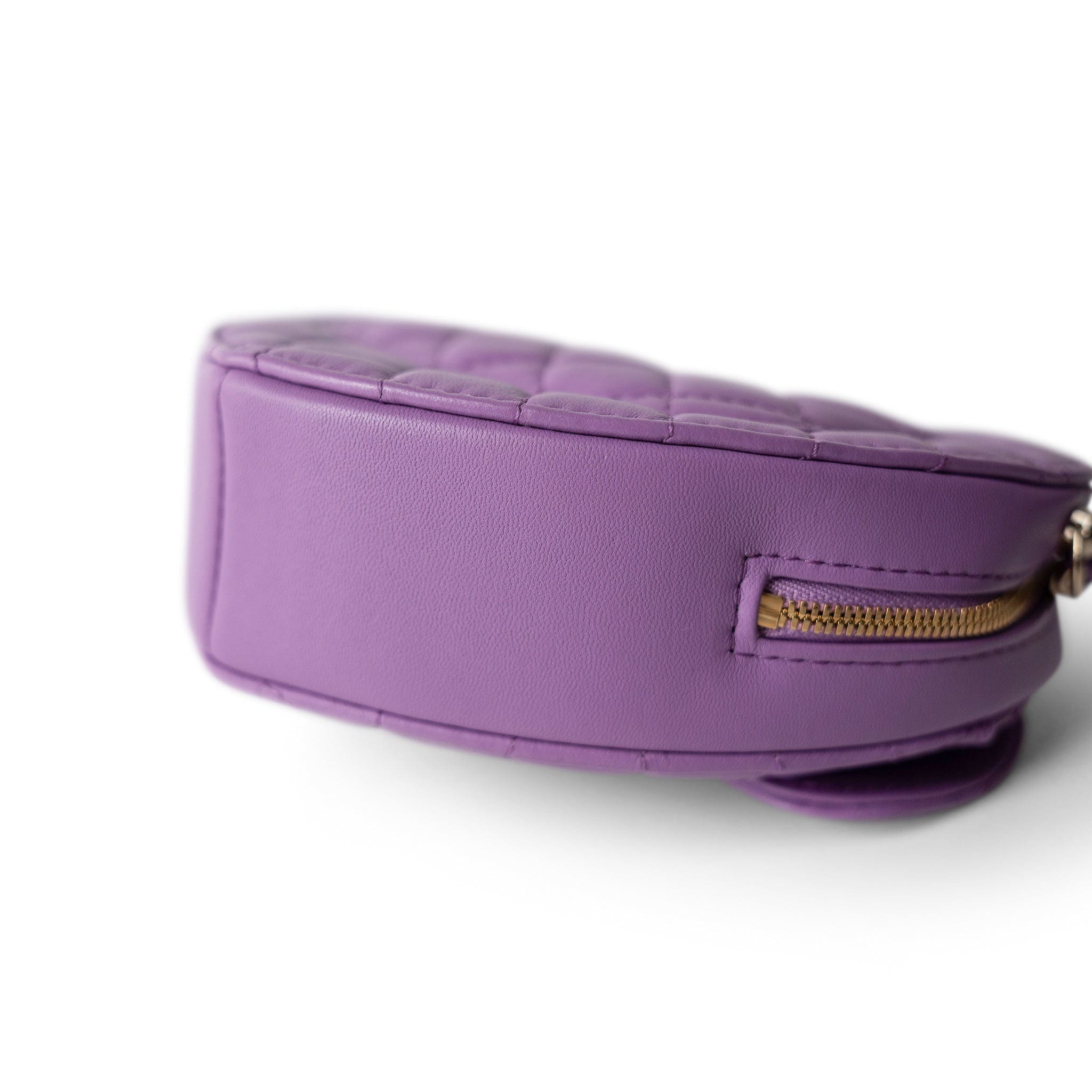 CHANEL 22S CC In Love Purple Lambskin Quilted Large Heart Bag - Redeluxe
