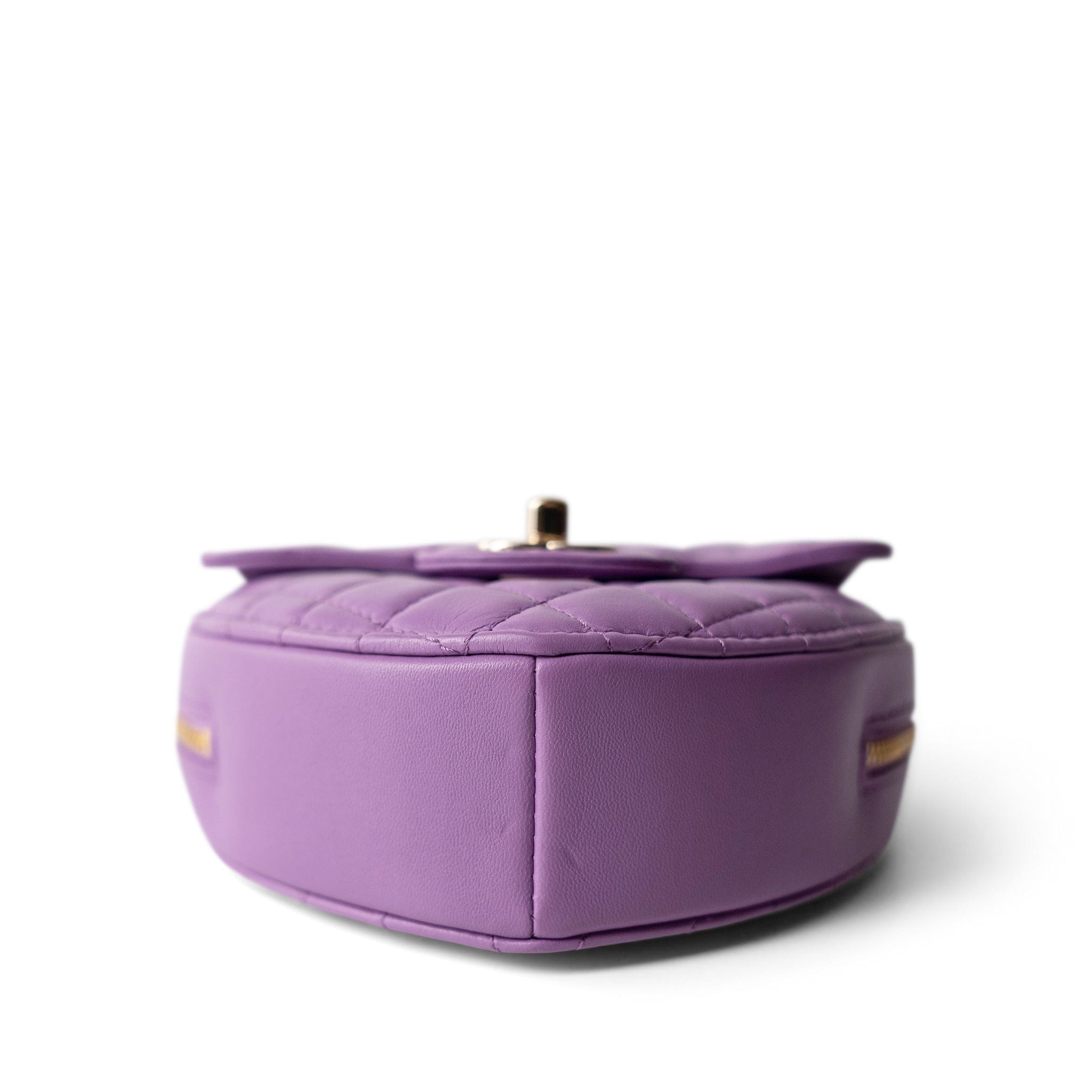 CHANEL 22S CC In Love Purple Lambskin Quilted Large Heart Bag - Redeluxe