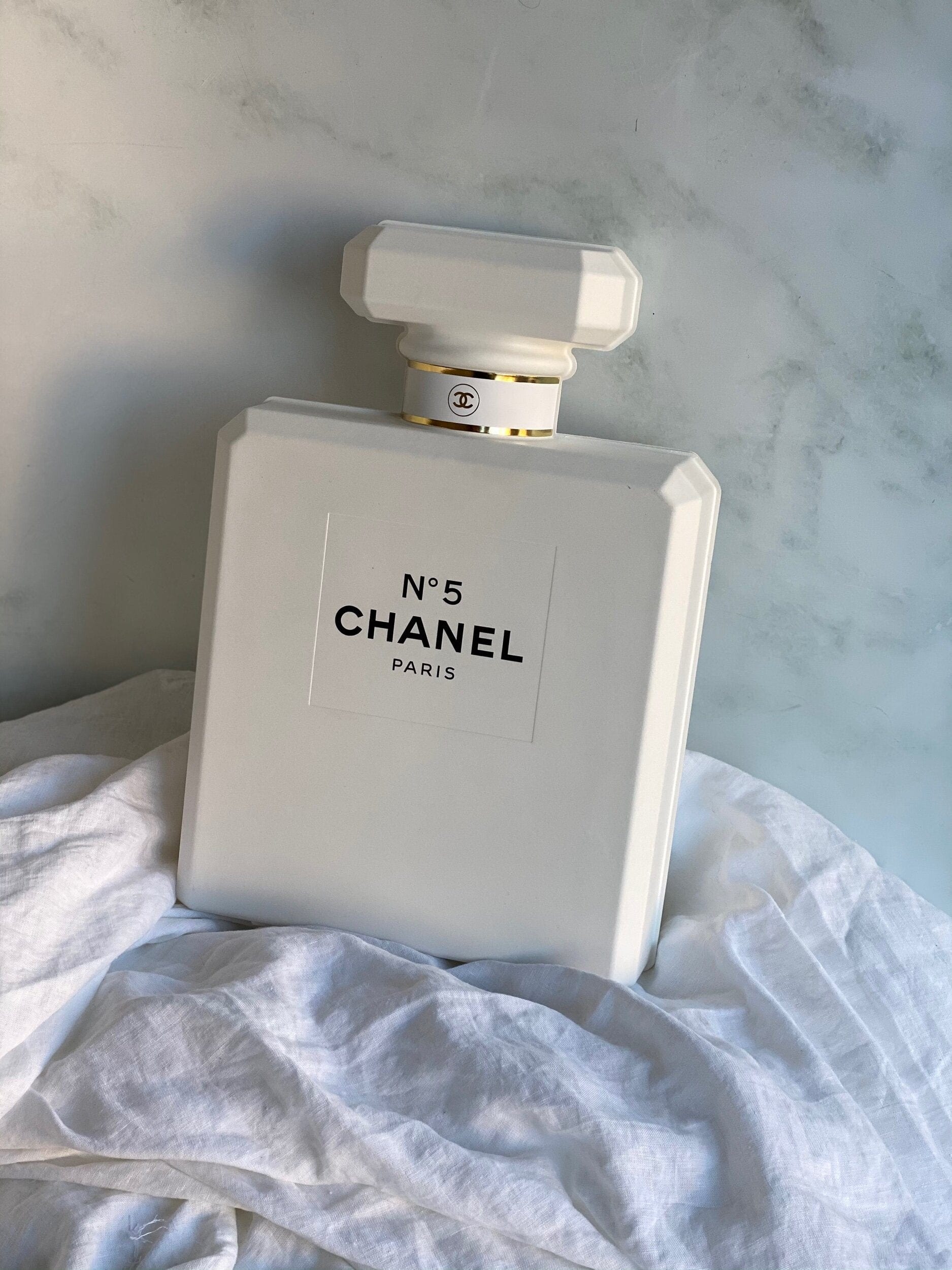 シャネル CHANEL アドベントカレンダー No.5 香水 オブジェ シャネル CHANEL アドベントカレンダー No.5 香水 オブジェ シャネル N