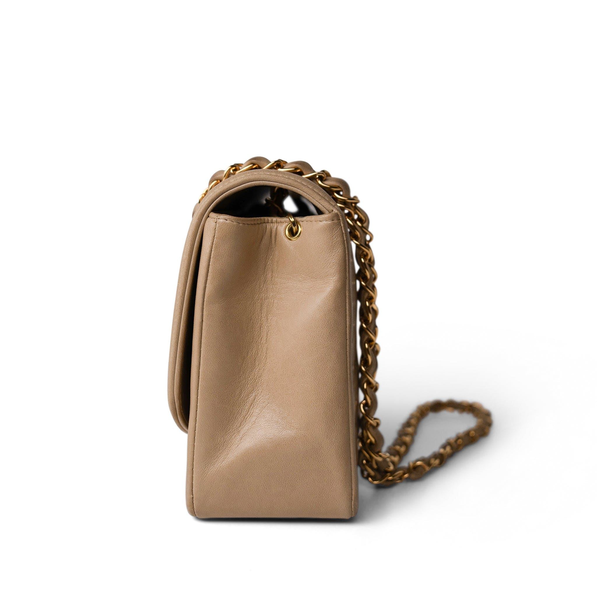 CHANEL Beige Diana Flap Beige Lambskin Quilted Medium Gold Hardware - Redeluxe