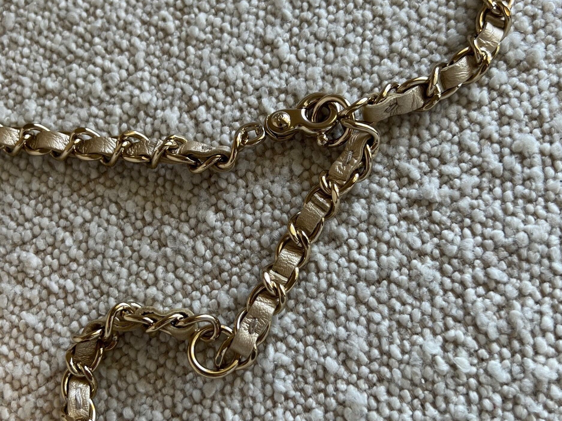 CHANEL Belt Bag 22S CC In Love Metallic Gold Lambskin Heart Zipped Belt Bag LGHW - Redeluxe