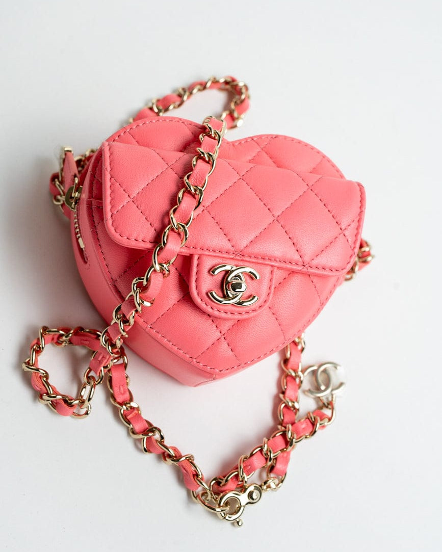 CHANEL Belt Bag Pink 22S CC In Love Heart Zipped Pink Lambskin Quilted Belt Bag LGHW - Redeluxe