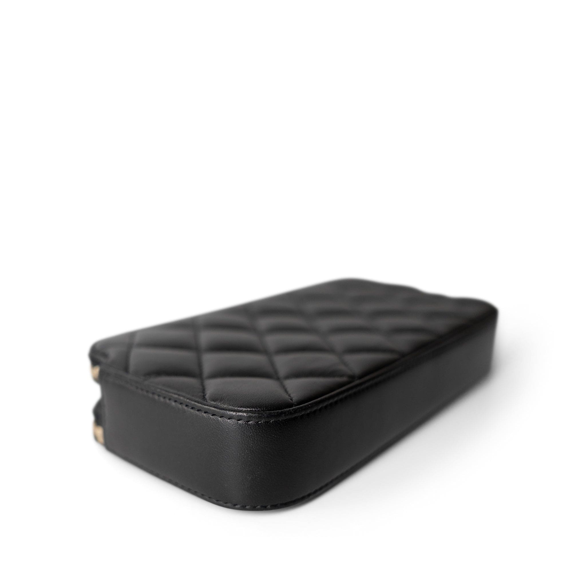 CHANEL Black Black Lambskin Quilted Small Clutch With Pearly Chain - Redeluxe