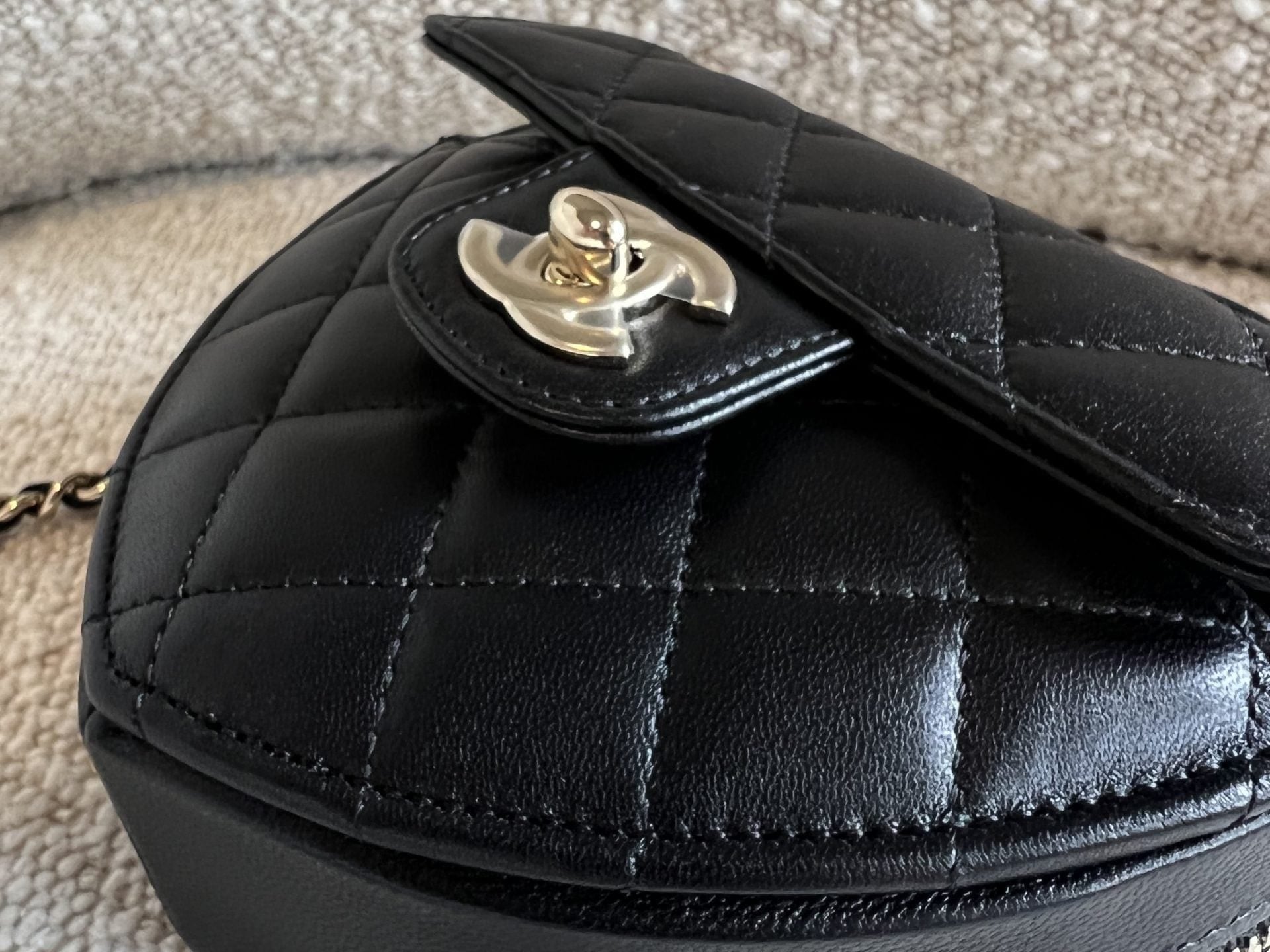 CHANEL Clutch 22S CC In Love Black Lambskin Quilted Small (Clutch on Chain) Heart Bag LGHW - Redeluxe