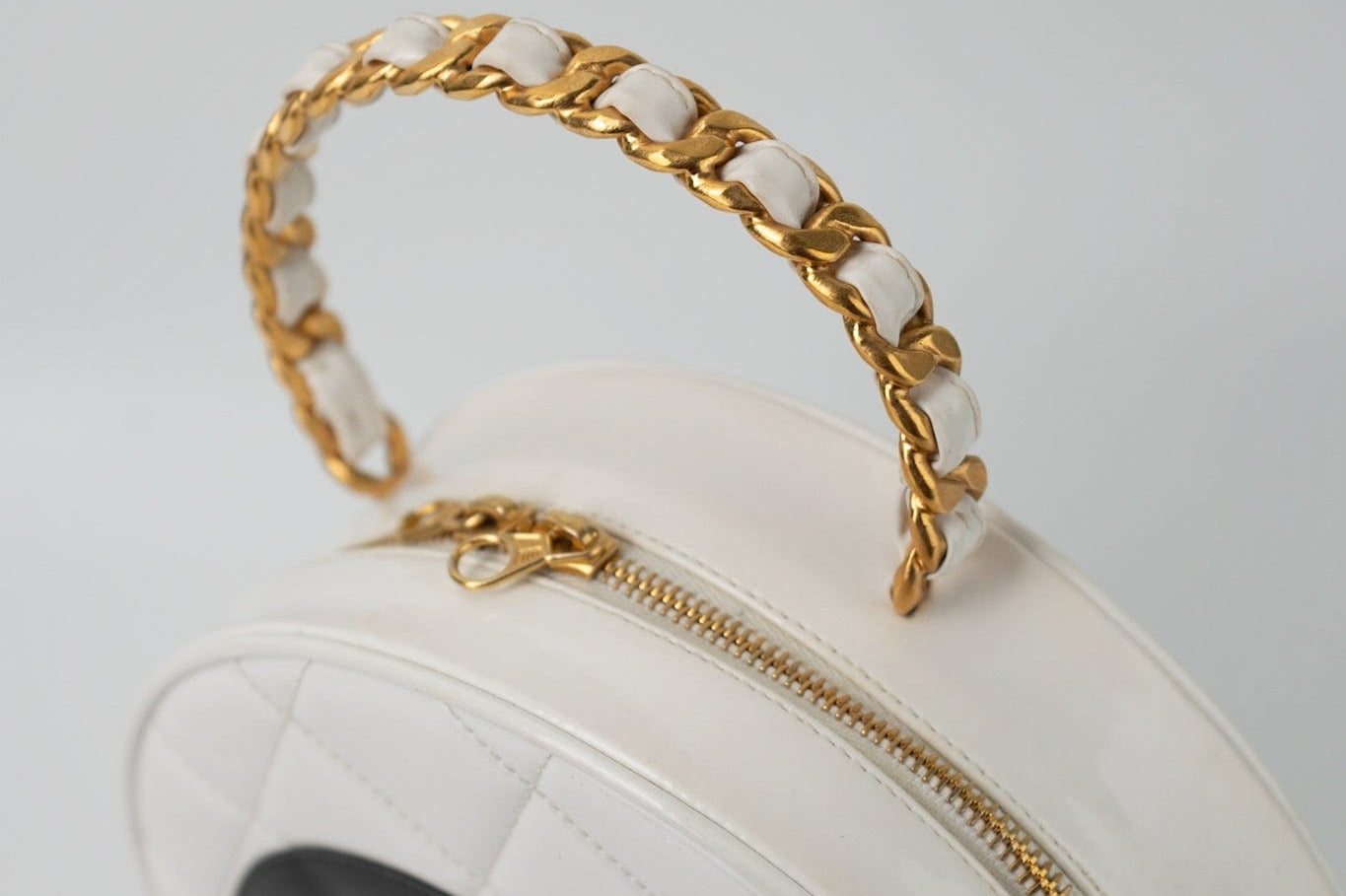 CHANEL Cosmetic Cases Vintage White Patent Leather Round Vanity Bag Gold Hardware - Redeluxe