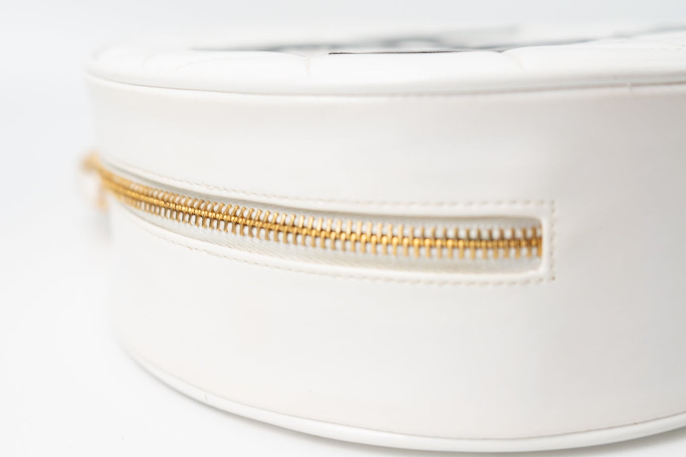 CHANEL Cosmetic Cases Vintage White Patent Leather Round Vanity Bag Gold Hardware - Redeluxe