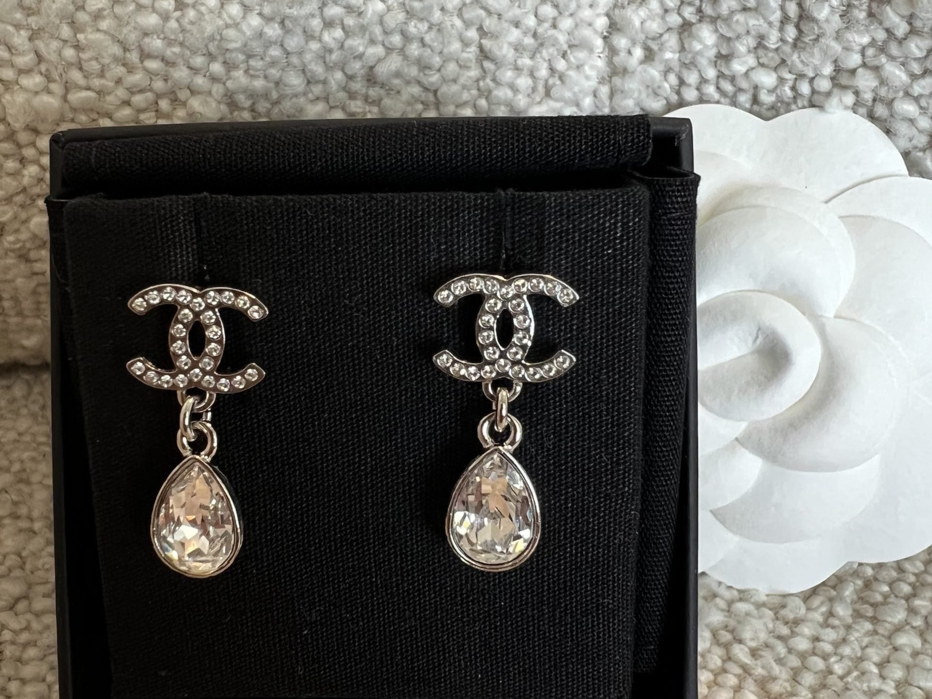 CHANEL Earrings Chanel 21K Silver Crystal Drop Earrings - Redeluxe
