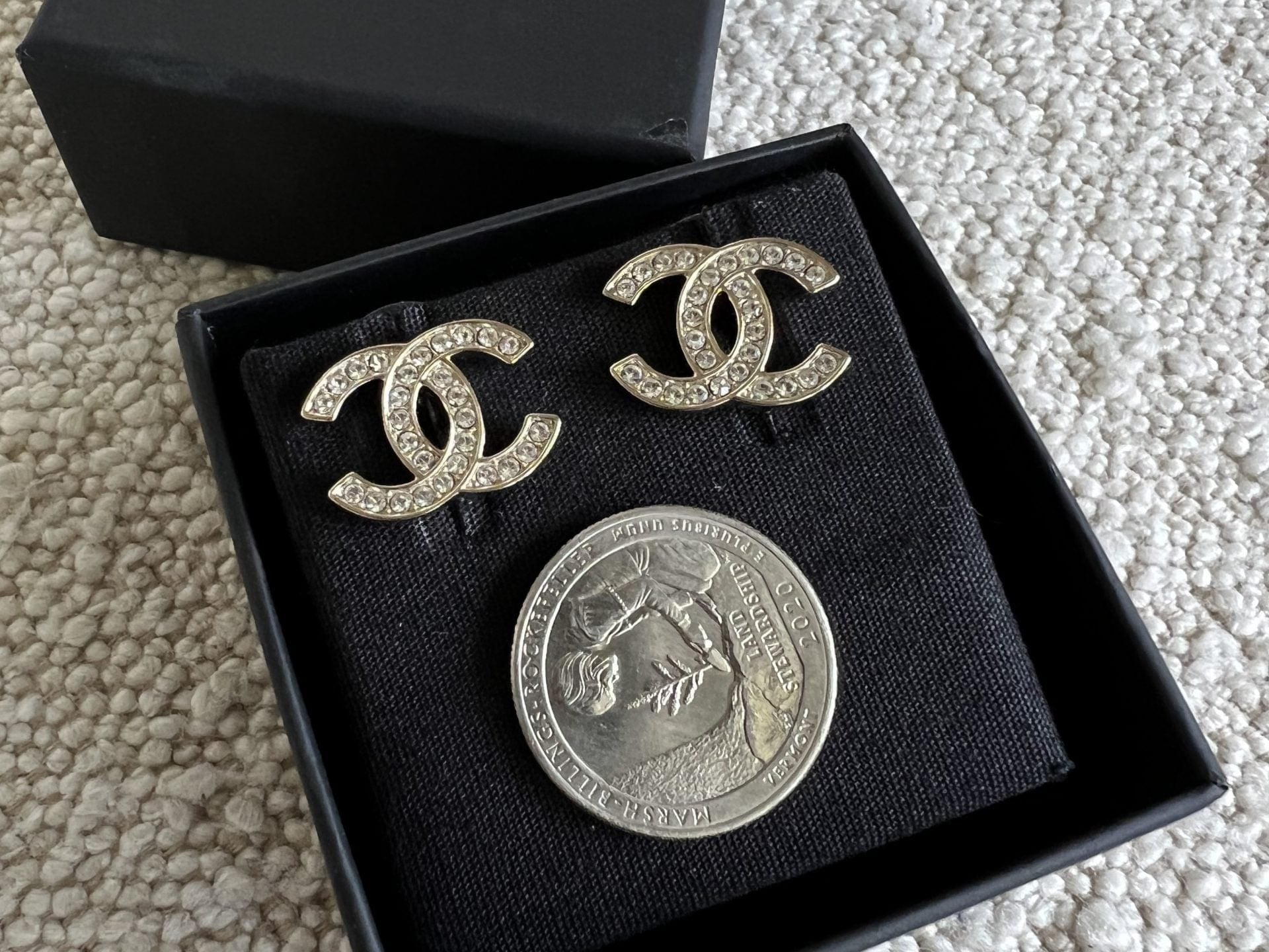 CHANEL Earrings Chanel CC Crystal Stud Earrings - Redeluxe