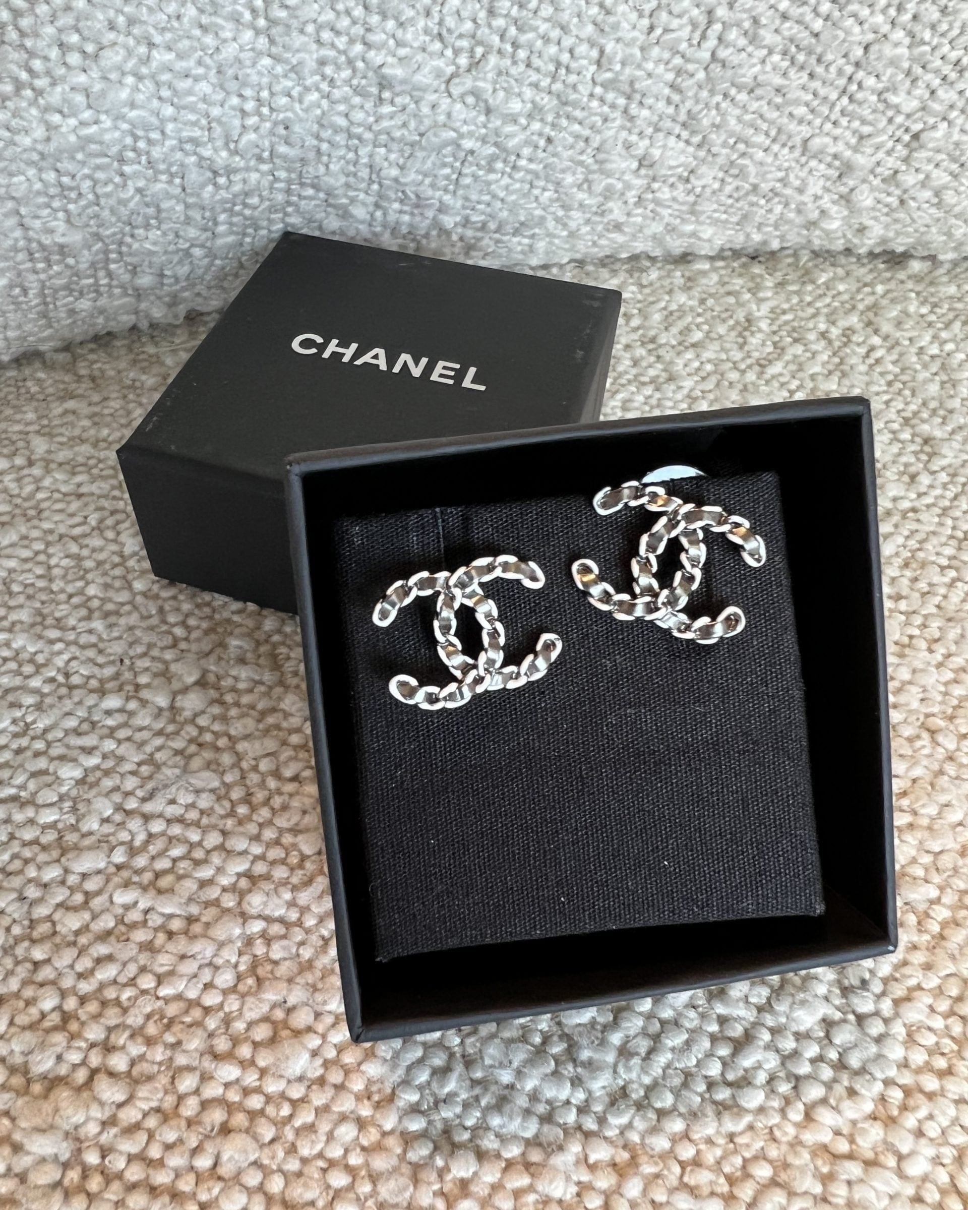 CHANEL Earrings Chanel Classic CC Ruthenium White Metal Earrings - Redeluxe