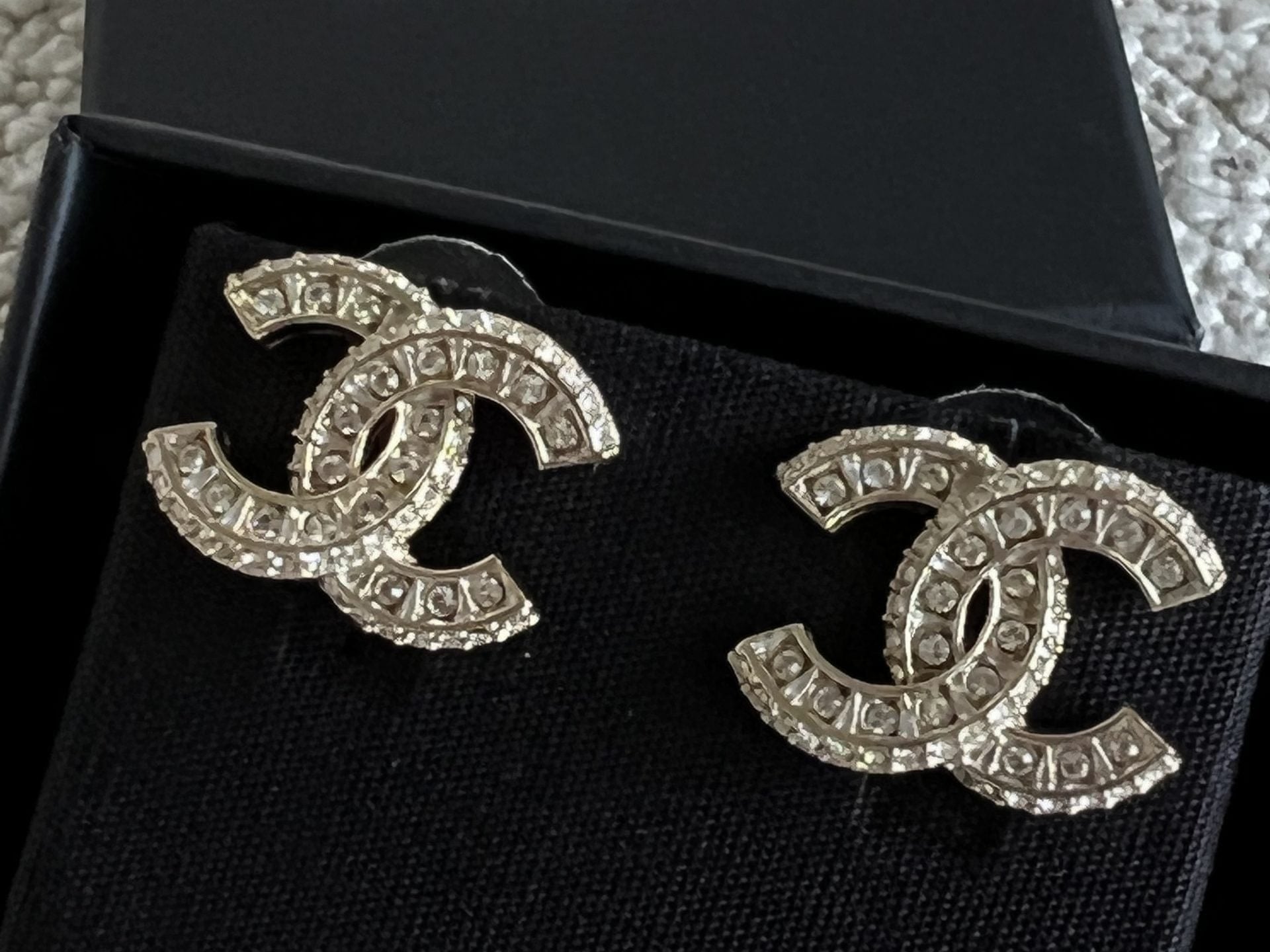 CHANEL Earrings Chanel Classic CC Timeless Earrings Light Gold - Redeluxe