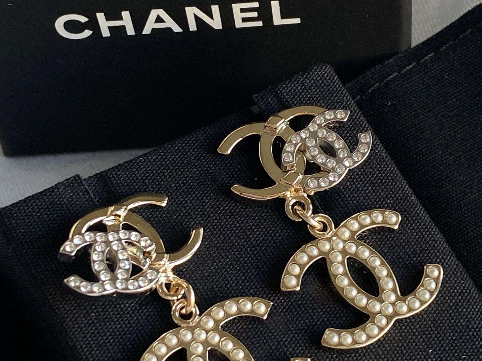CHANEL Earrings Chanel Triple CC Pearly White Earrings Light Gold and Silver - Redeluxe